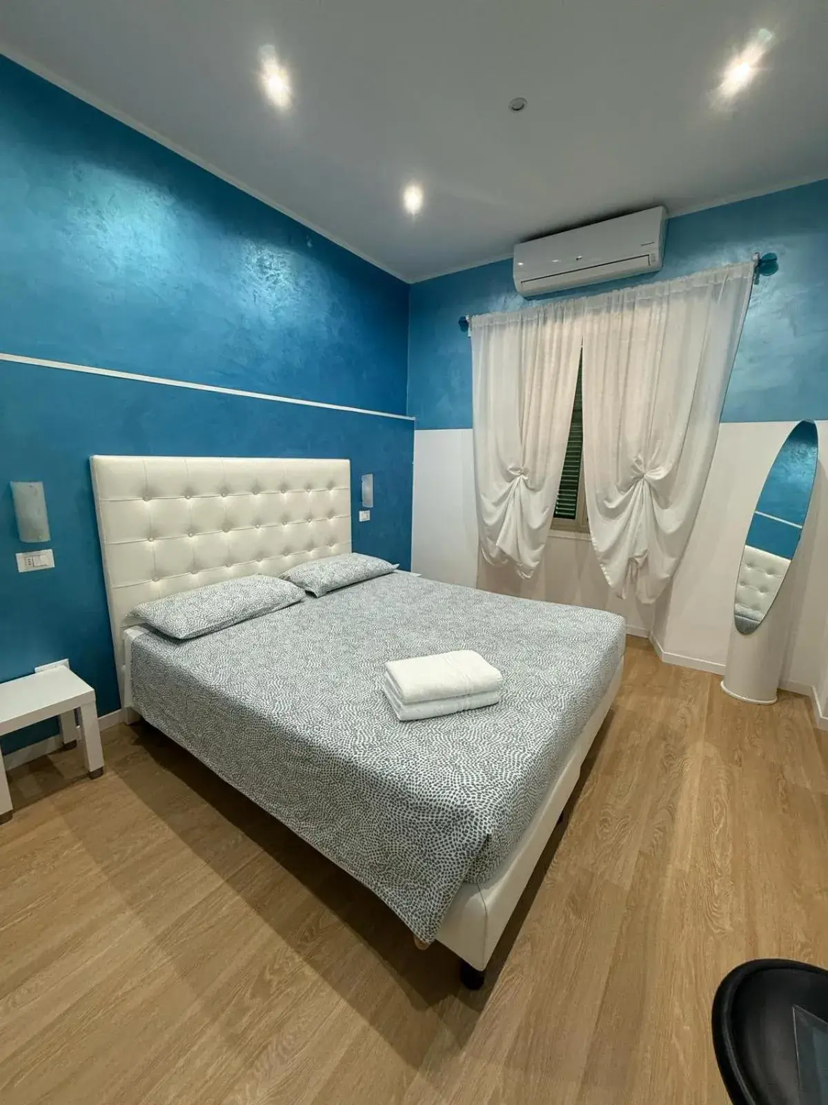 Double or Twin Room in Londrino Sanremo Double or Twin Room in Londrino Sanremo