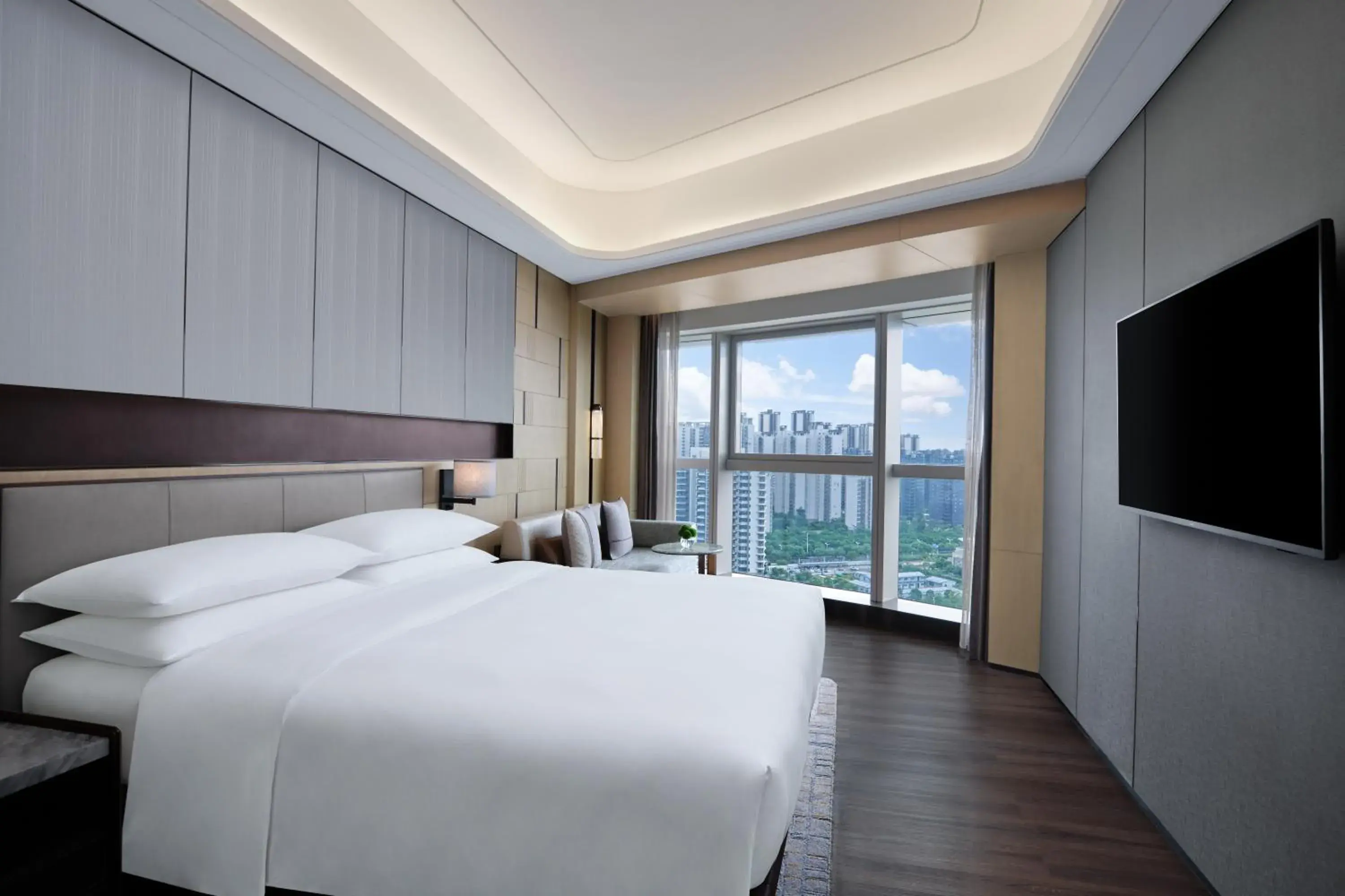 Executive King Suite - Club Lounge Access in Zhuhai Marriott Hotel Jinwan Executive King Suite - Club Lounge Access in Zhuhai Marriott Hotel Jinwan