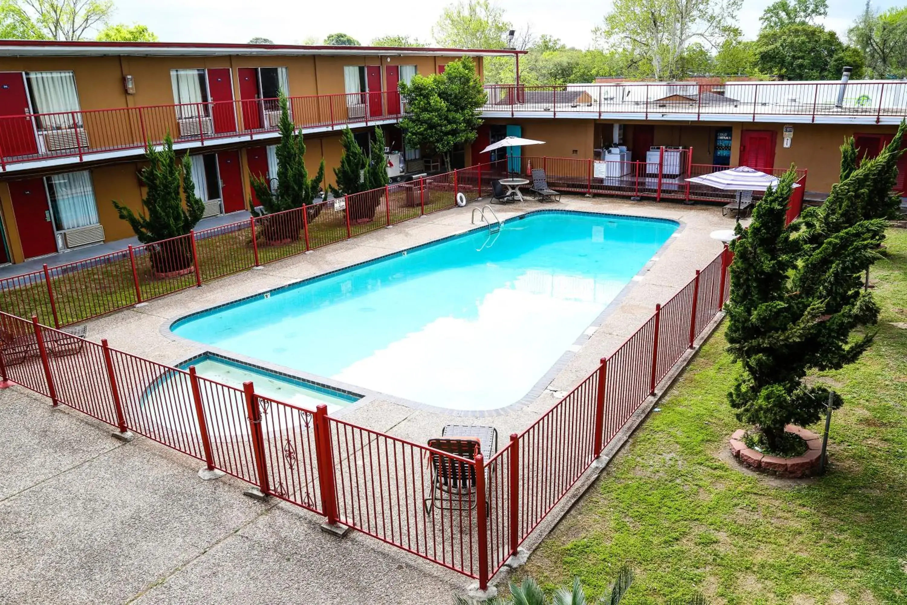 Studio 6 Alvin, TX Studio 6 Alvin, TX