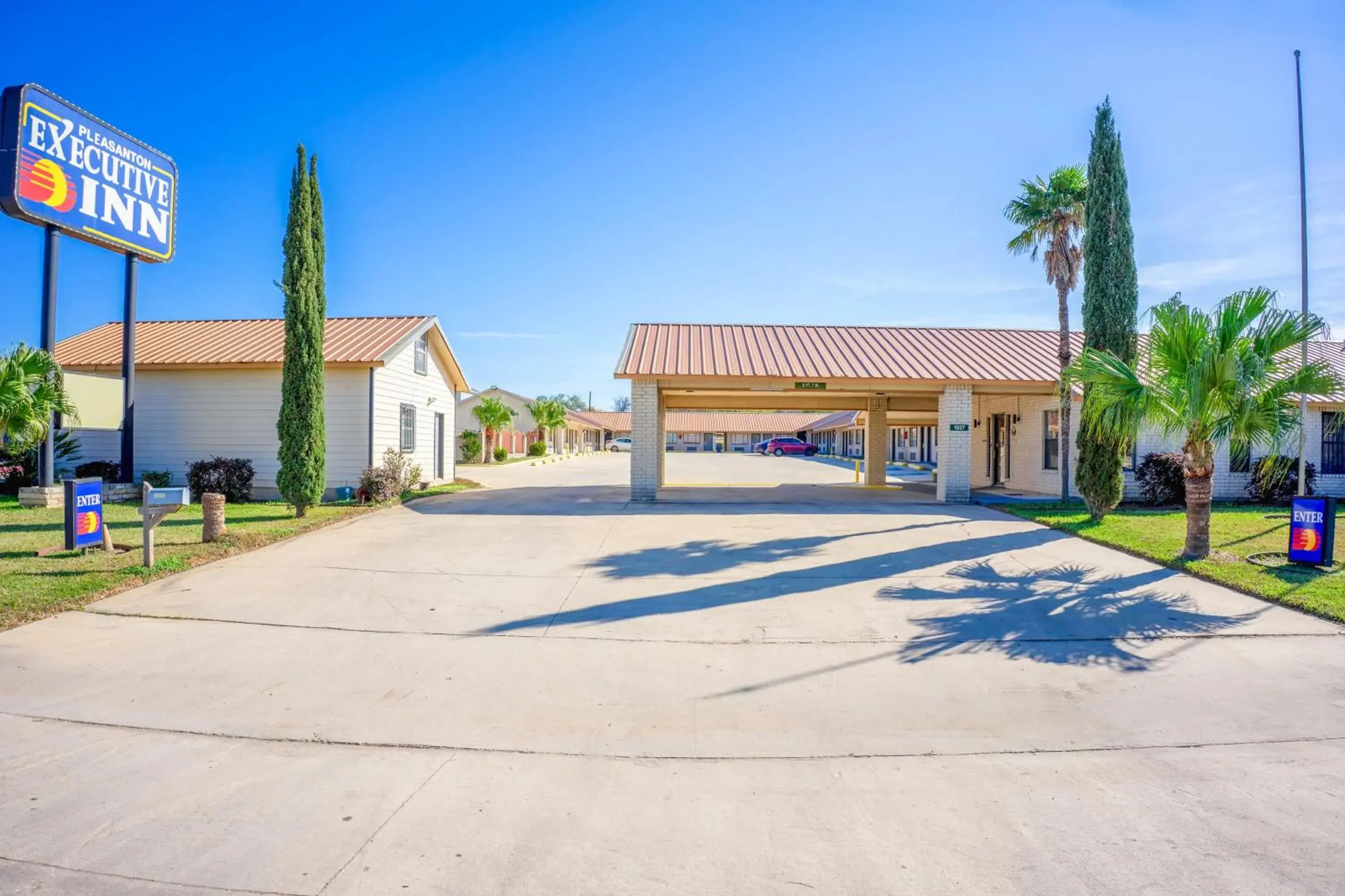 Pleasanton Executive Inn By OYO Pleasanton Executive Inn By OYO