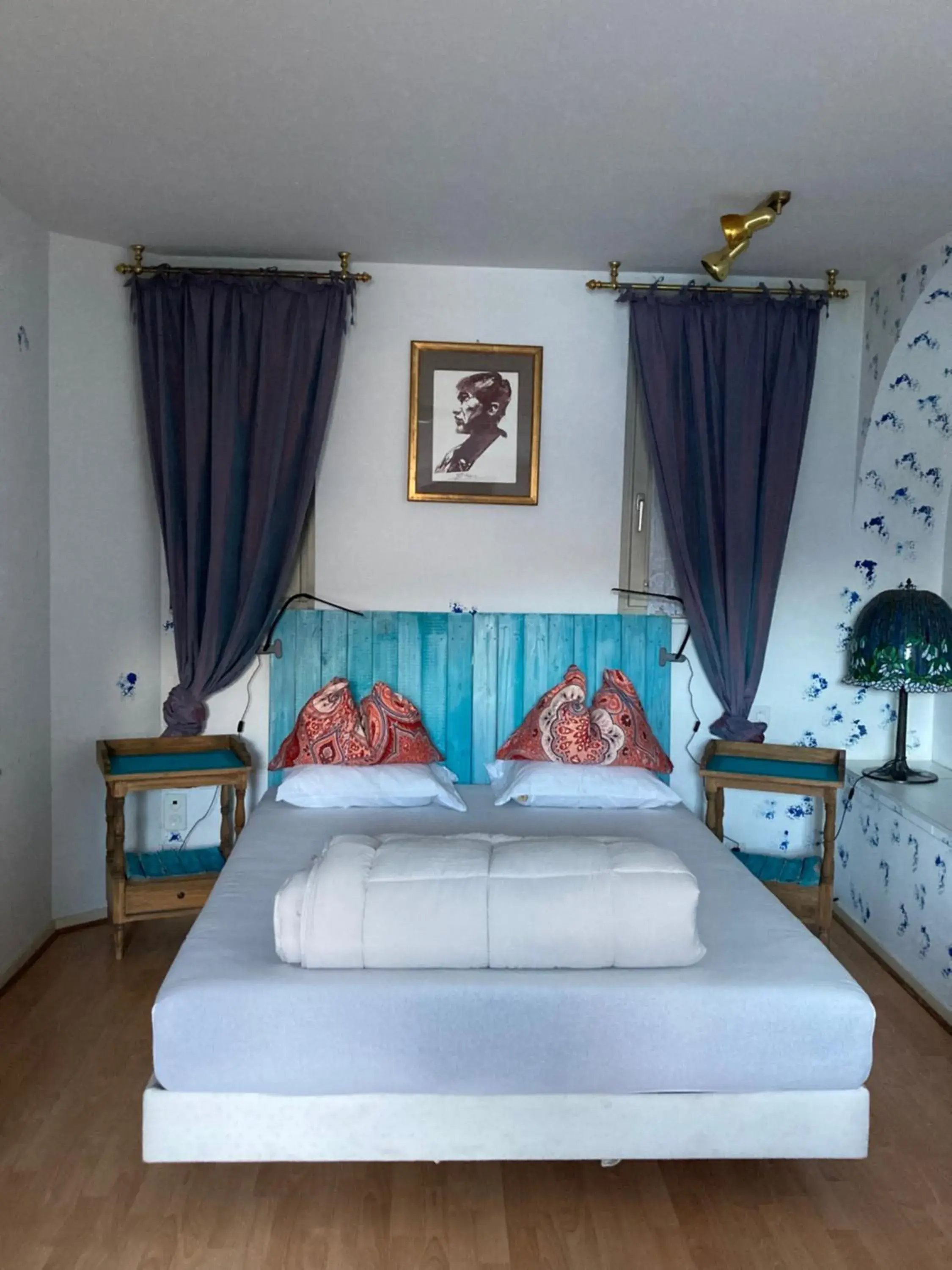 King Room with Lake View in BnB122 bed&breakfast King Room with Lake View in BnB122 bed&breakfast