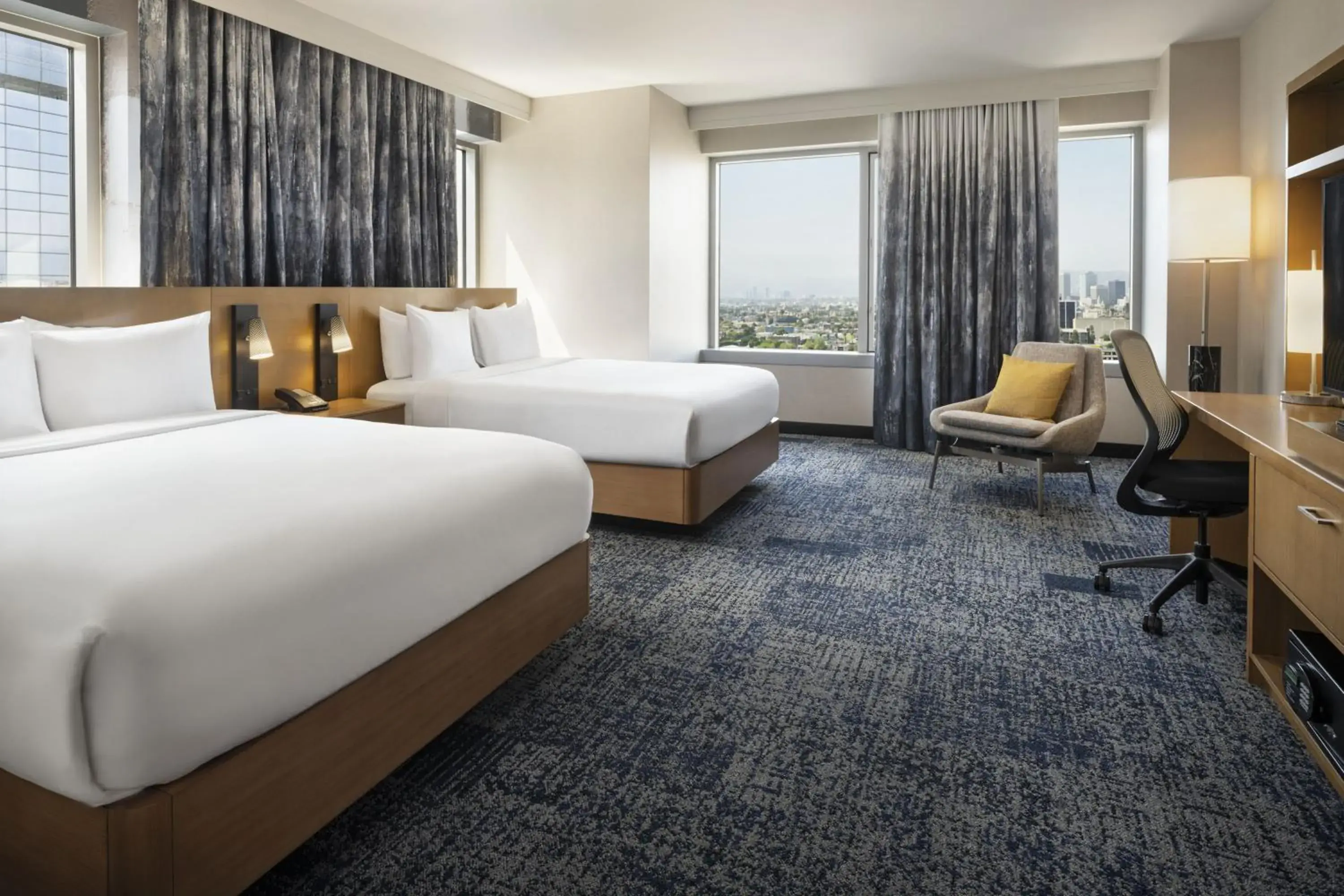 Corner Queen Room with Two Queen Beds in Courtyard by Marriott Los Angeles L.A. LIVE Corner Queen Room with Two Queen Beds in Courtyard by Marriott Los Angeles L.A. LIVE