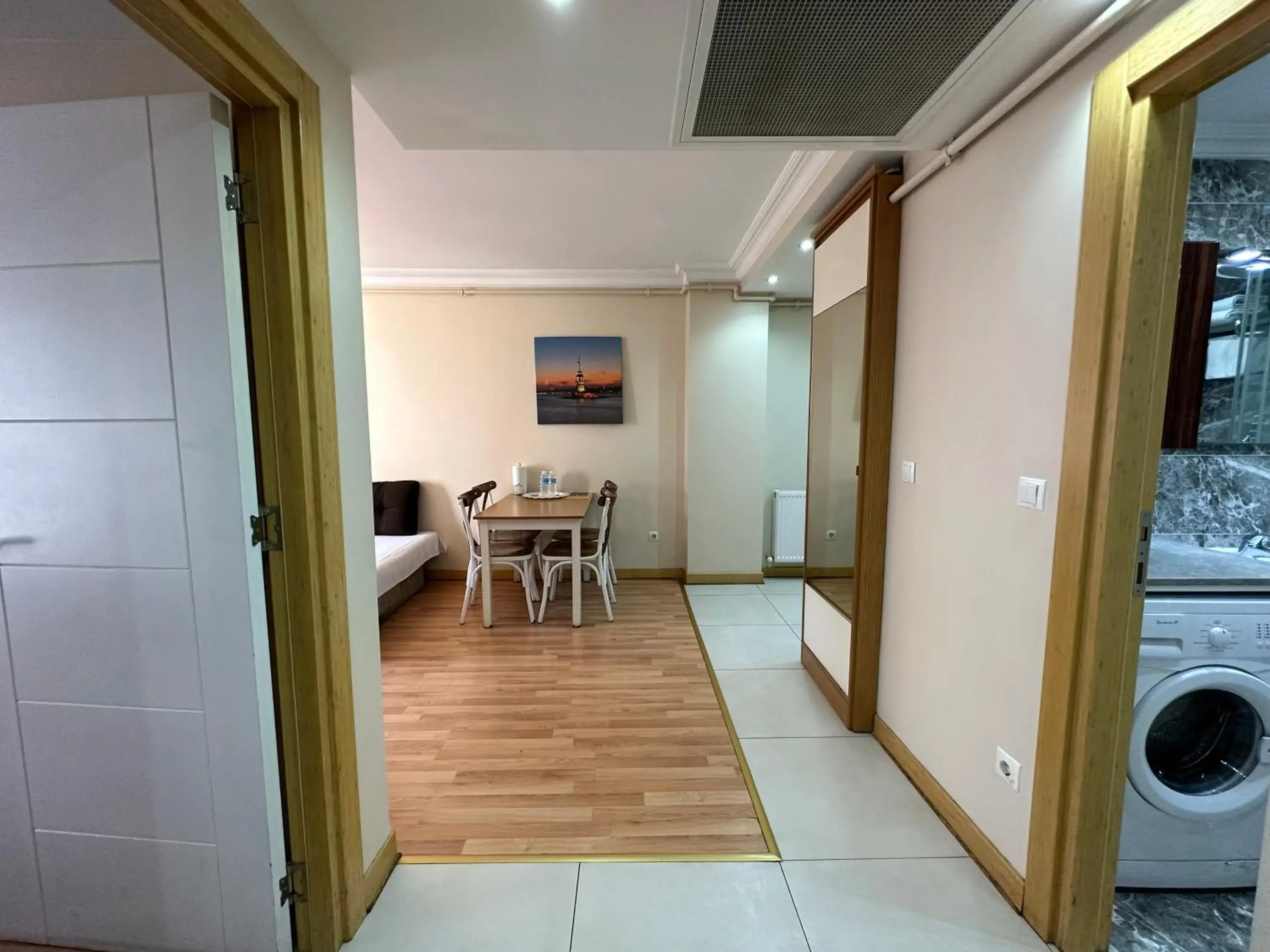 Family Room in Homelike Residence Family Room in Homelike Residence