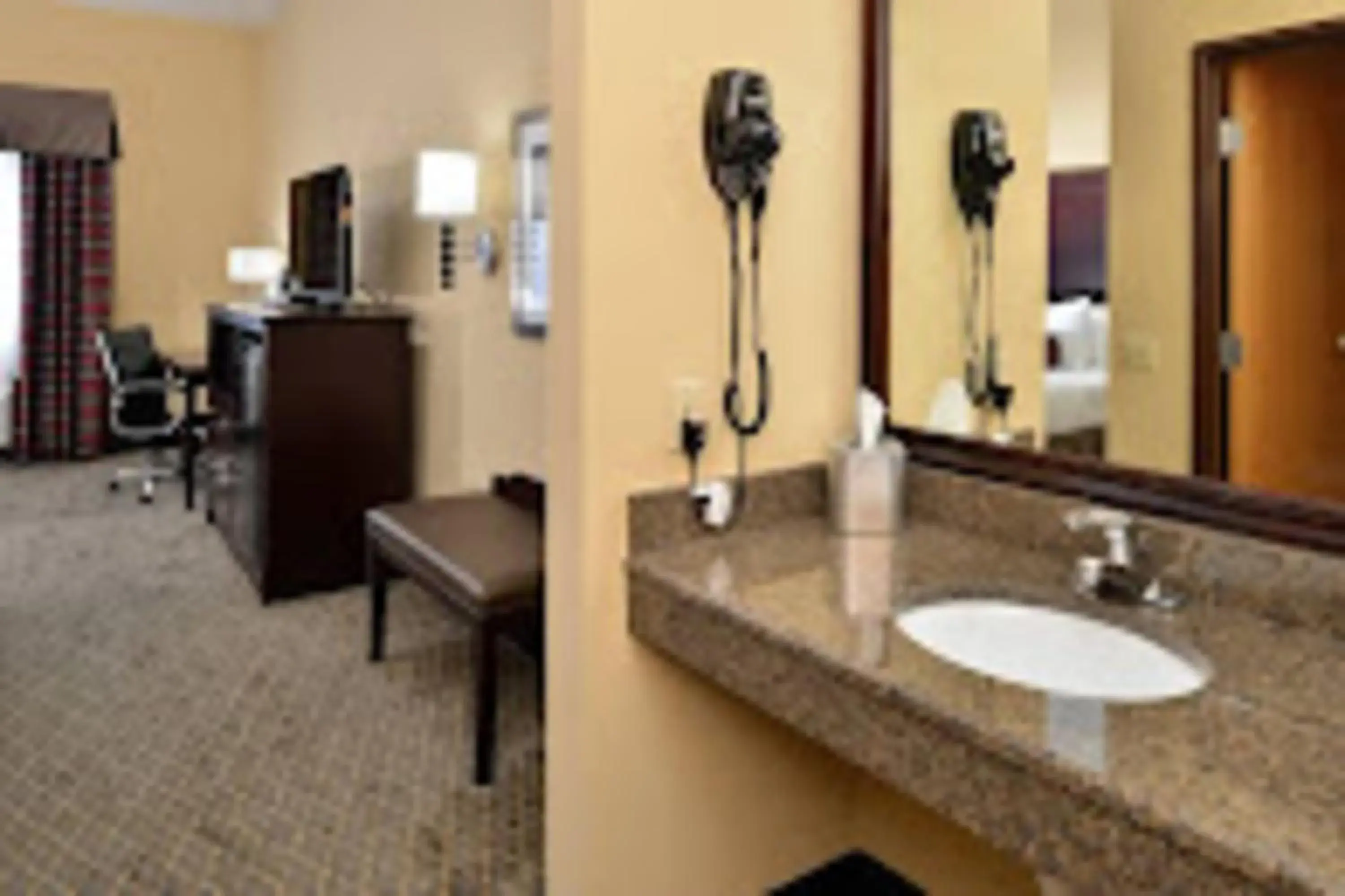 King Room - Non-Smoking in Baymont by Wyndham Ardmore I-35 King Room - Non-Smoking in Baymont by Wyndham Ardmore I-35