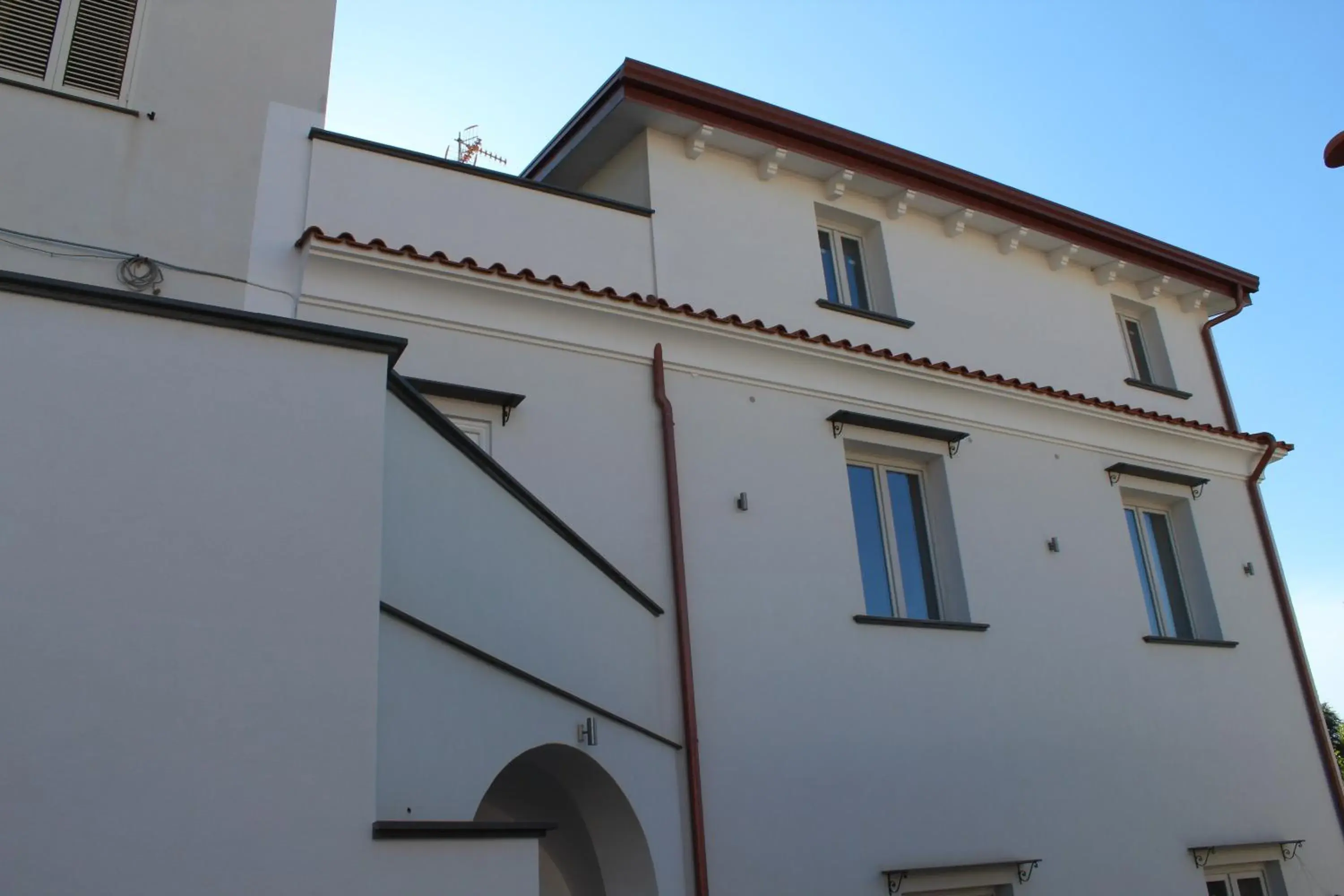 Villa Emanuel White Villa Emanuel White