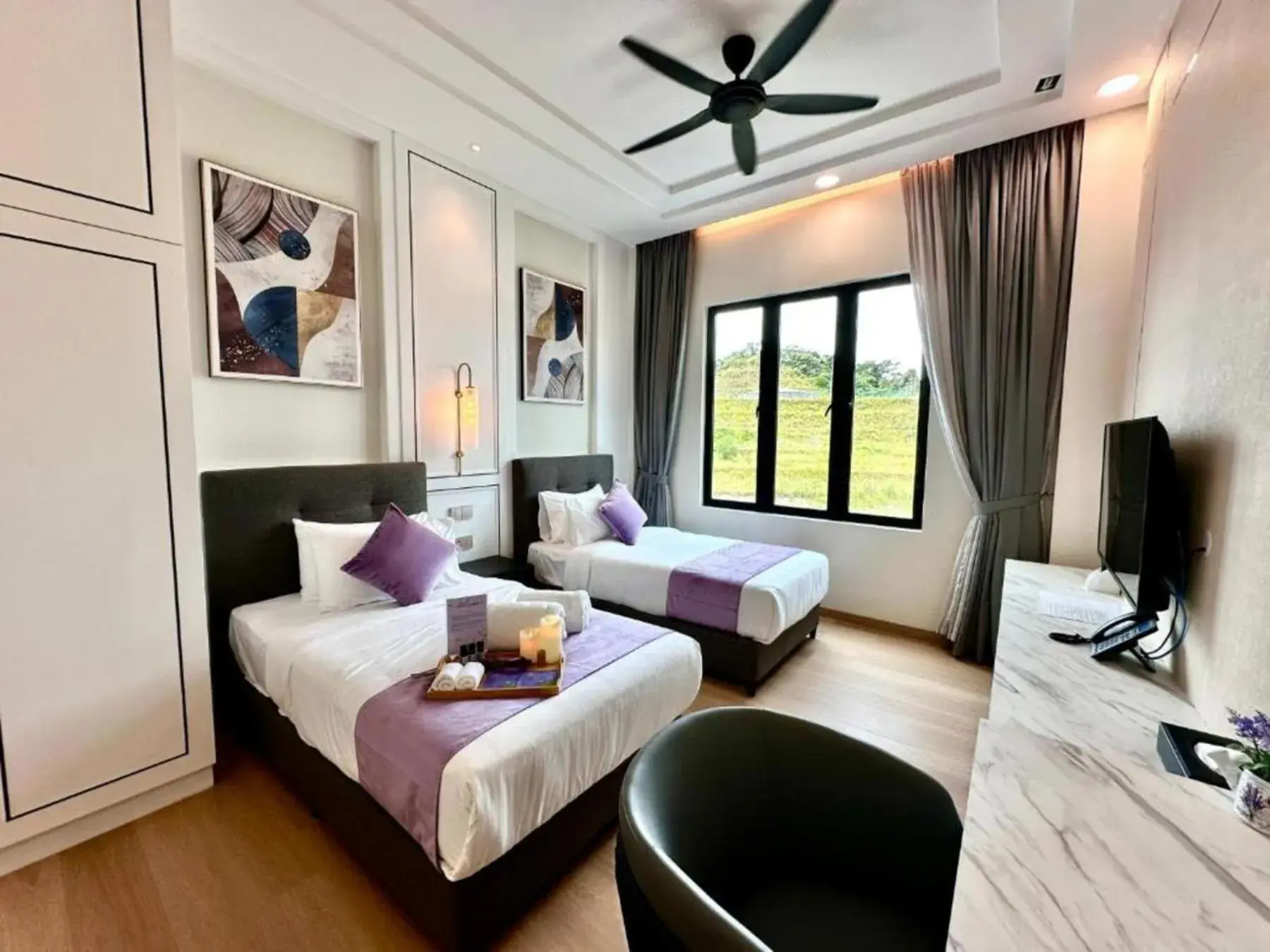 Twin Room in Cameron Lavender Mansion by PLAY Twin Room in Cameron Lavender Mansion by PLAY