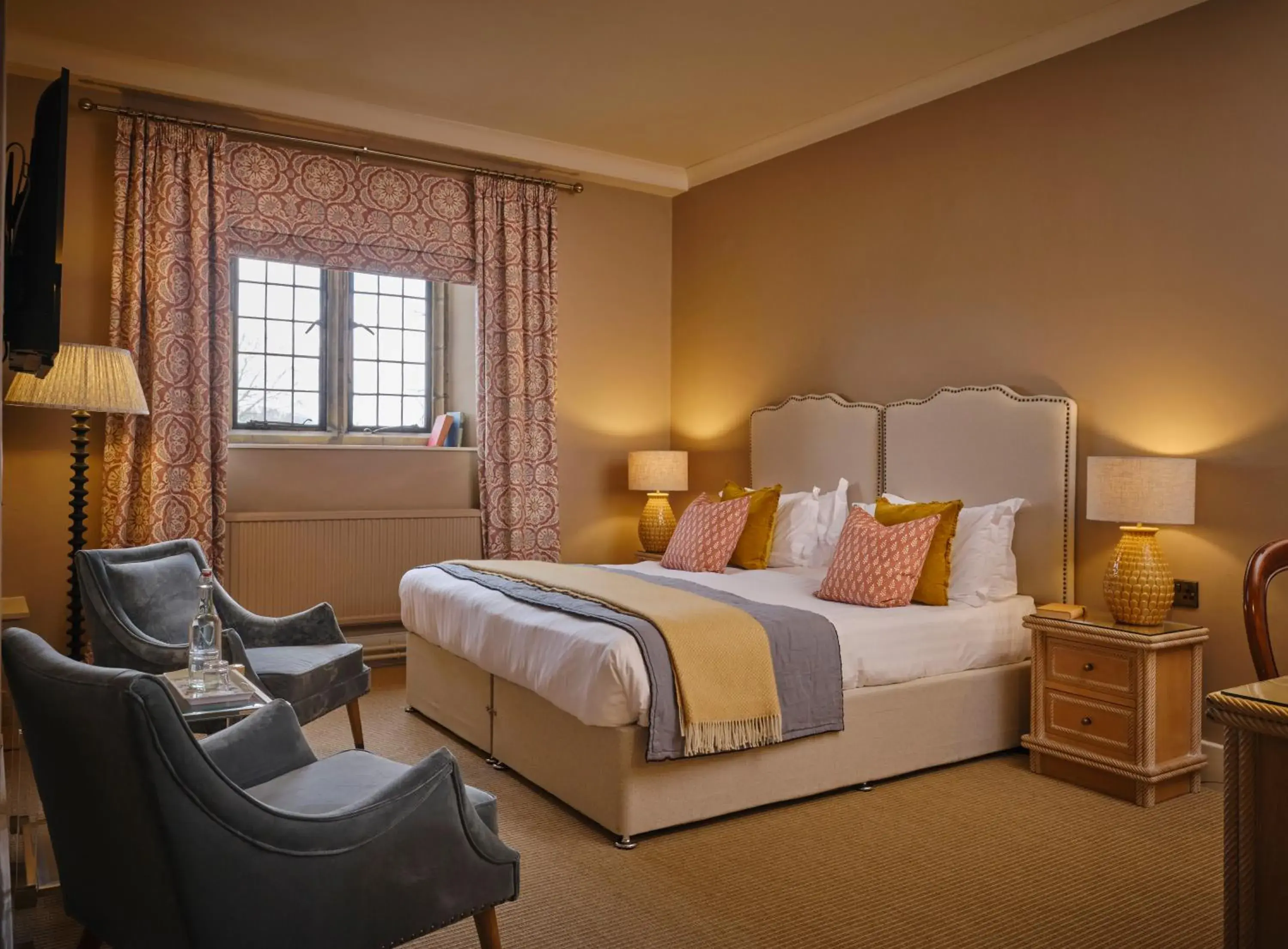 Deluxe Double or Twin Room - single occupancy in Castle Hotel Deluxe Double or Twin Room - single occupancy in Castle Hotel