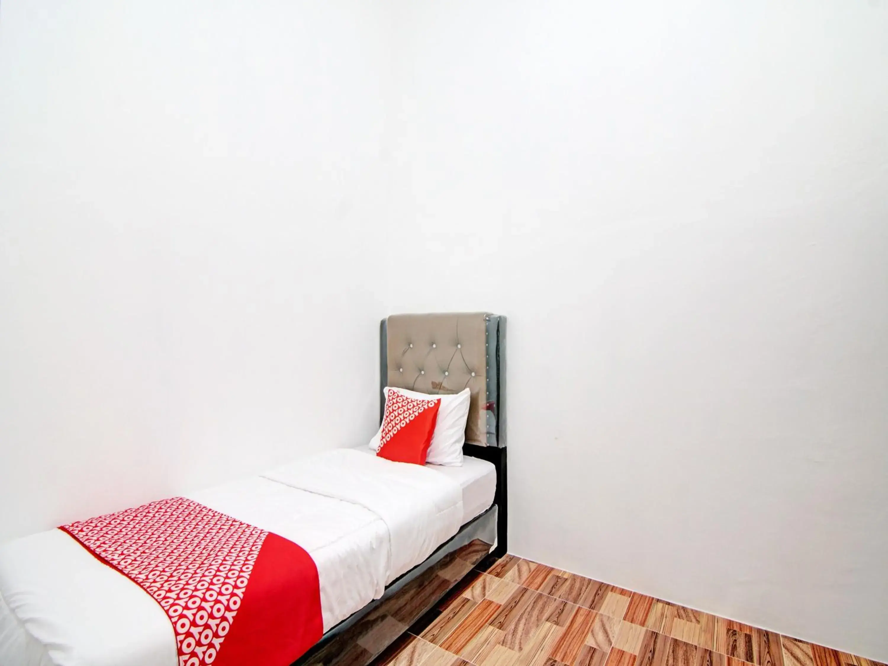 Standard Single Room - single occupancy in OYO 92946 Dekna Homestay Syariah Standard Single Room - single occupancy in OYO 92946 Dekna Homestay Syariah