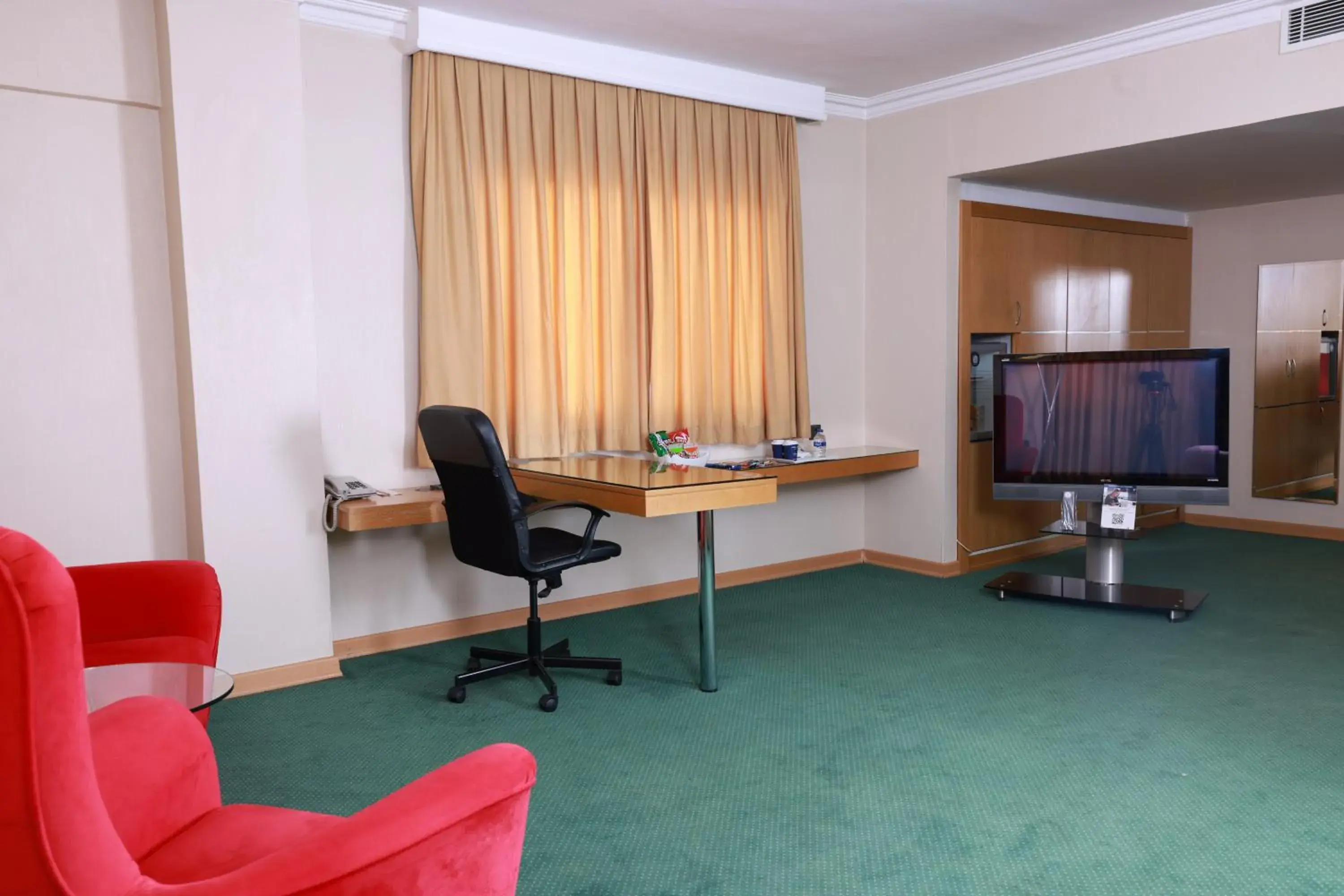 Junior Suite - single occupancy in Anemon Kent Ege Otel Junior Suite - single occupancy in Anemon Kent Ege Otel