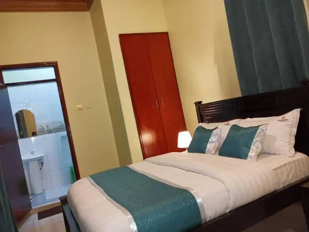 BWIRANDA HOTEL BWIRANDA HOTEL