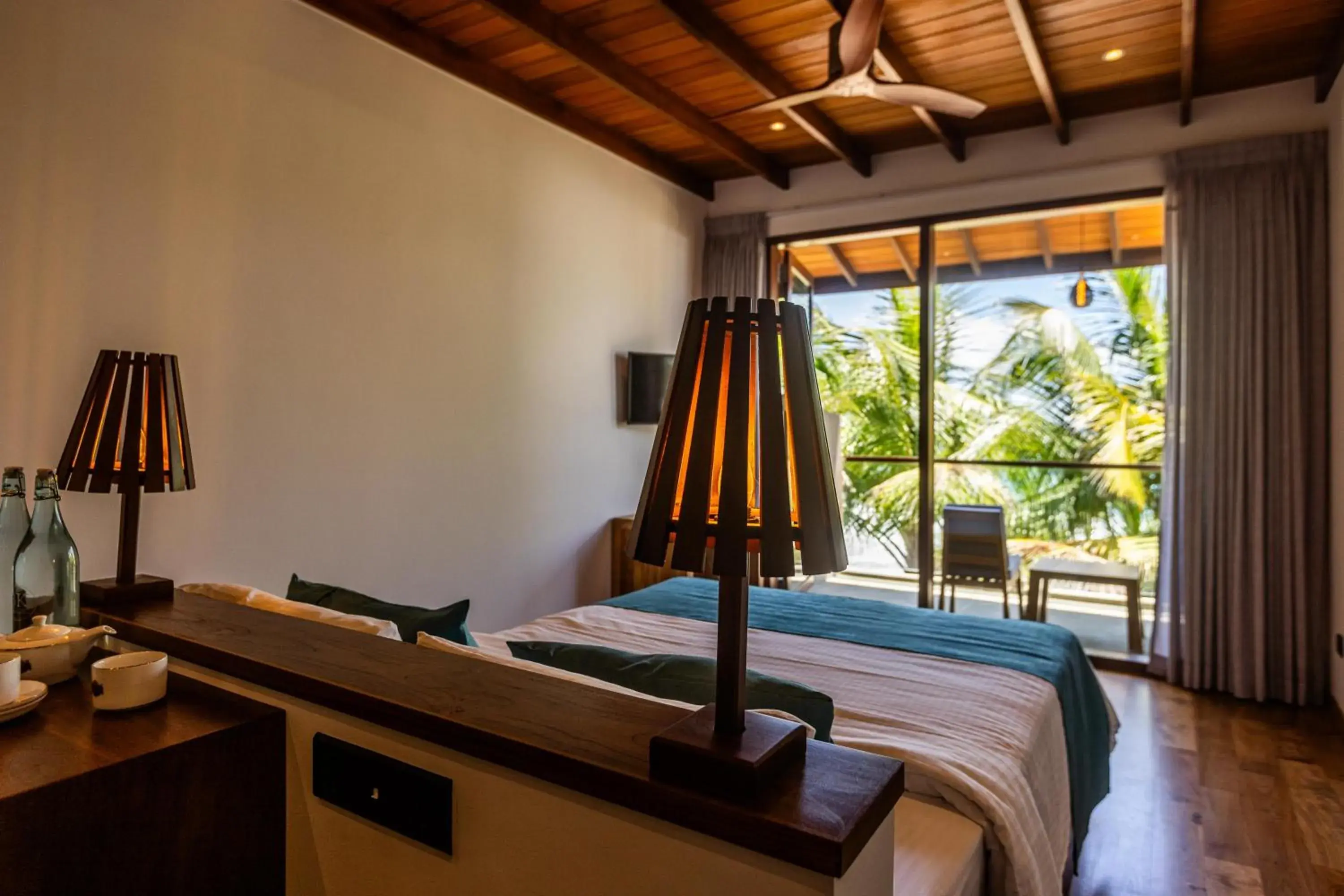 Deluxe Double Room with Sea View - single occupancy in BK Beach Boutique Hotel - Hikkaduwa Deluxe Double Room with Sea View - single occupancy in BK Beach Boutique Hotel - Hikkaduwa