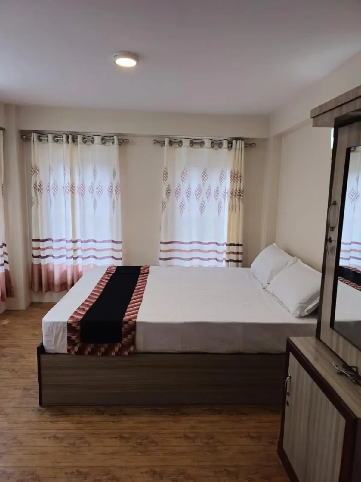 Double Room - single occupancy in Hotel Durbar Side Double Room - single occupancy in Hotel Durbar Side