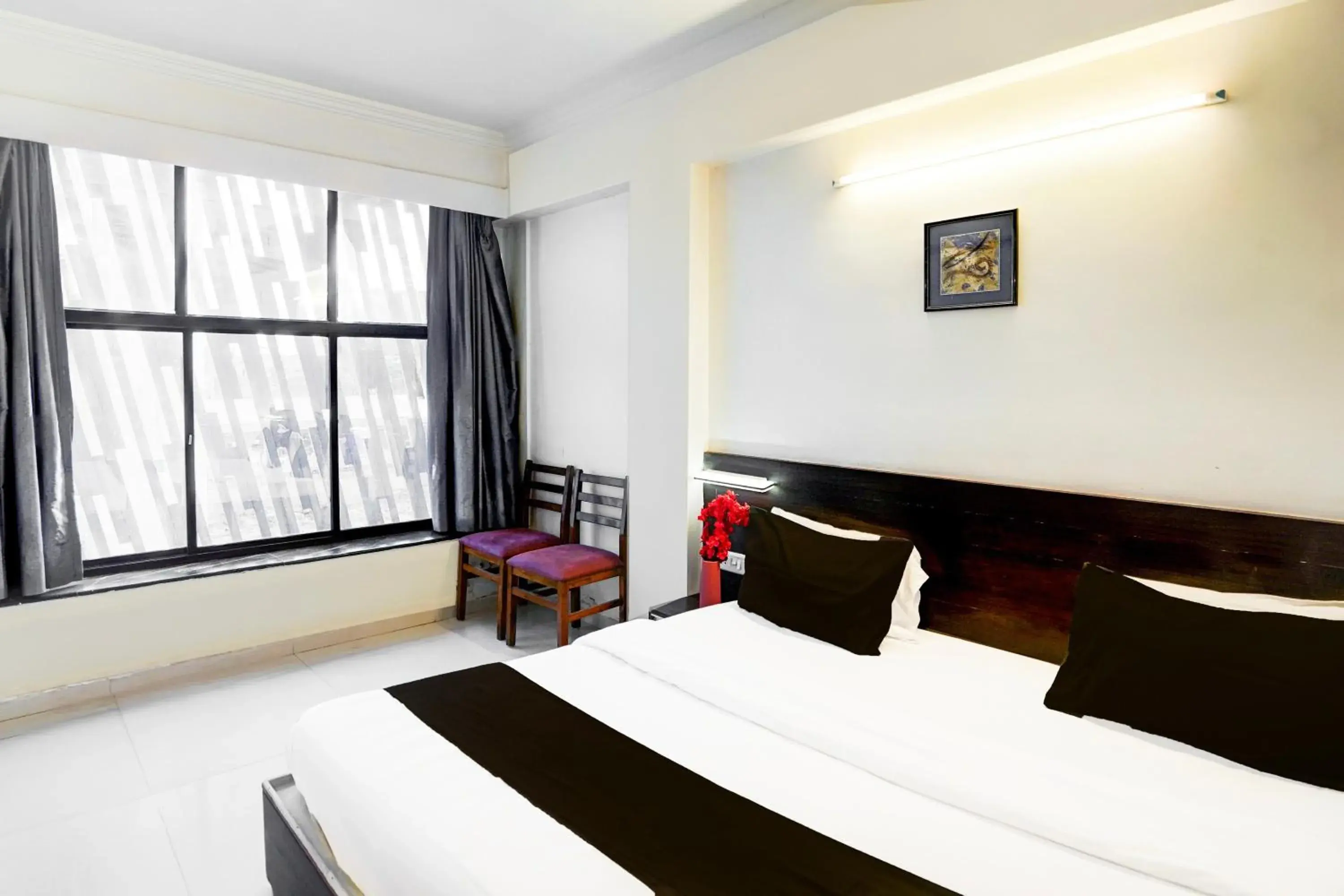 Super Collection O Maninagar Formerly Park Land Super Collection O Maninagar Formerly Park Land