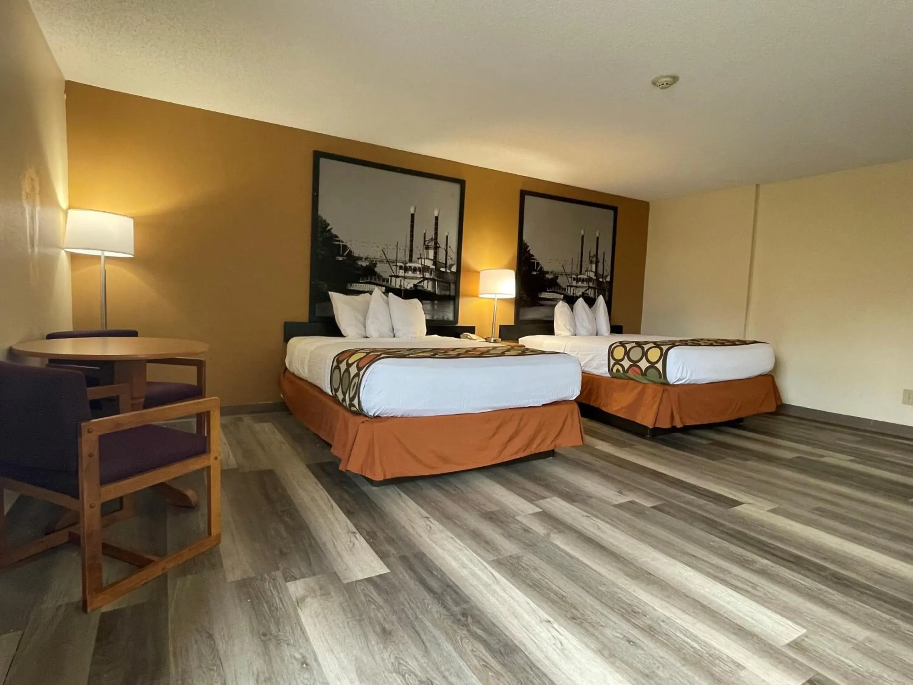 Deluxe Queen Suite with Two Queen Beds - Non-Smoking in Super 8 by Wyndham Pevely Deluxe Queen Suite with Two Queen Beds - Non-Smoking in Super 8 by Wyndham Pevely