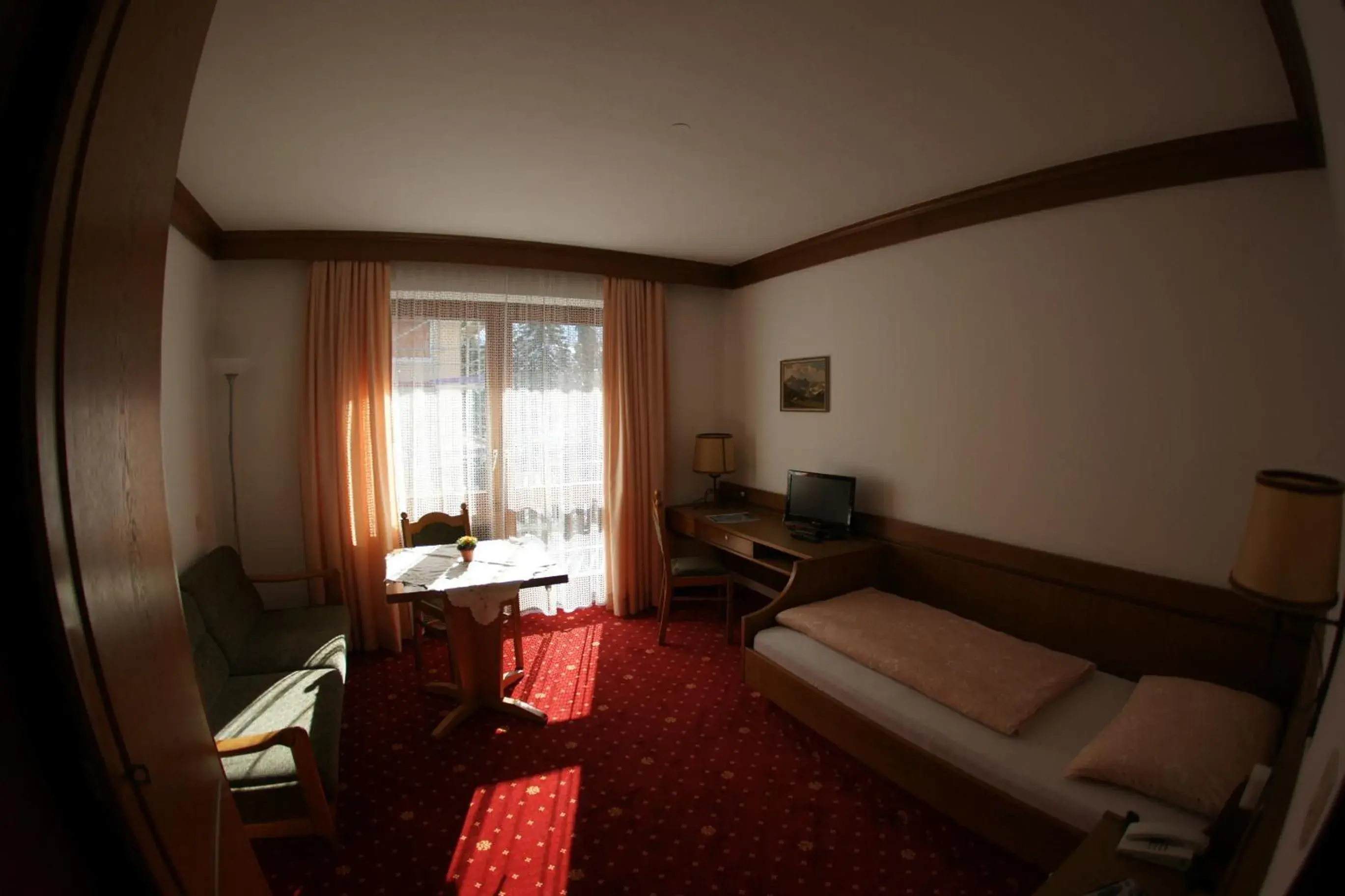 Single Room with Balcony - single occupancy in Hotel St. Georg Single Room with Balcony - single occupancy in Hotel St. Georg