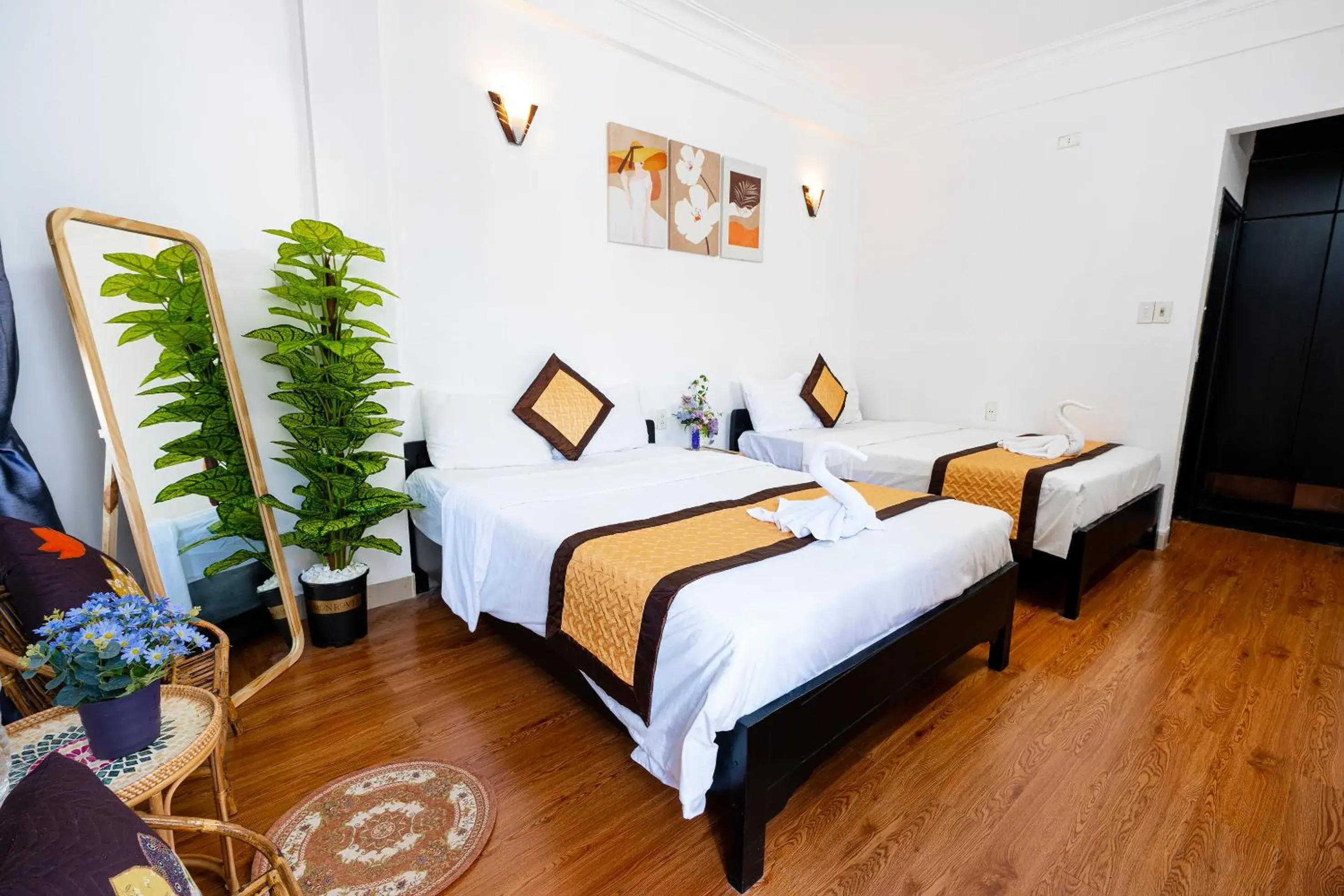 Deluxe Family Room in Casablanca Hotel Deluxe Family Room in Casablanca Hotel