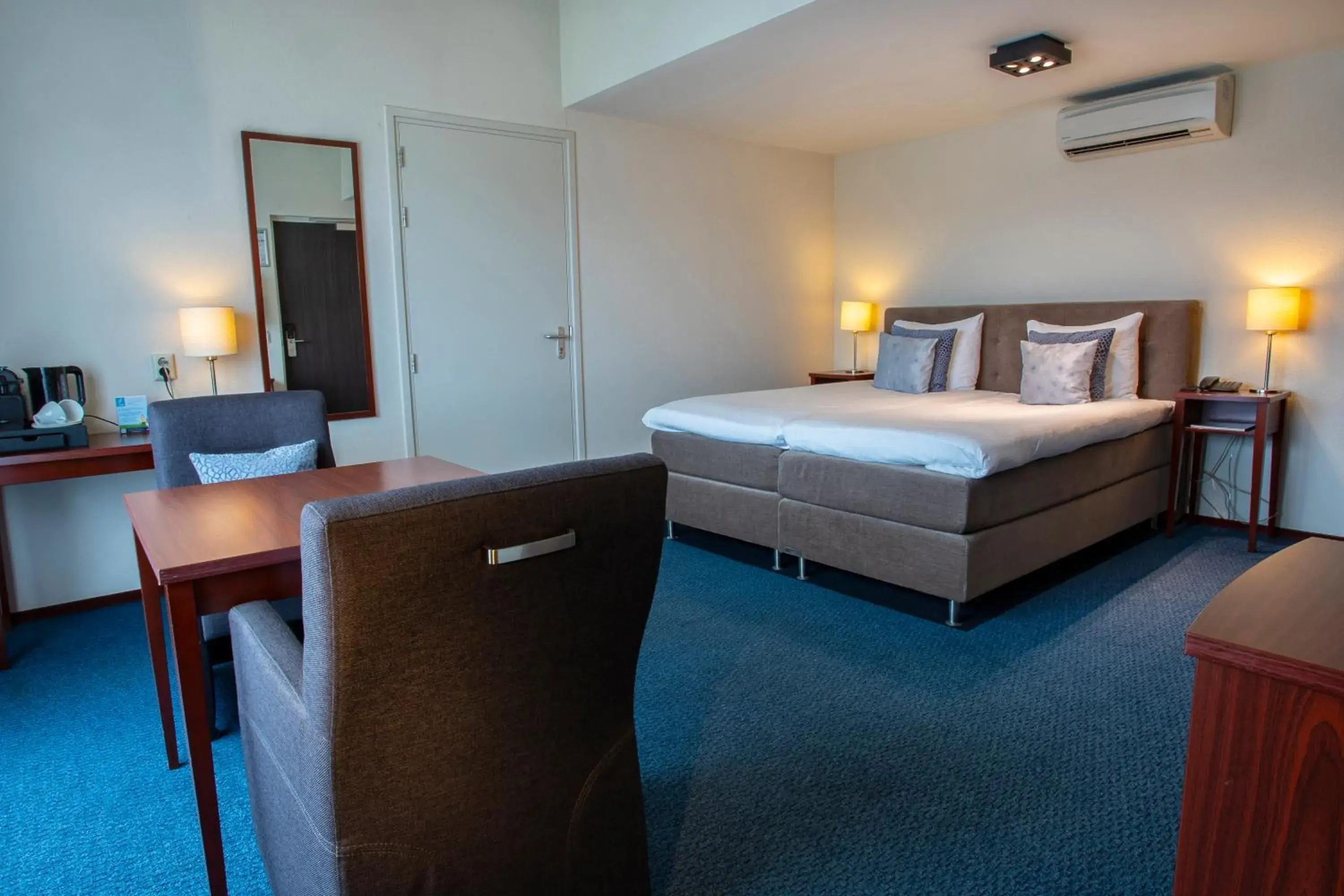 Standard Twin Room in Hotel Greenside Texel Standard Twin Room in Hotel Greenside Texel