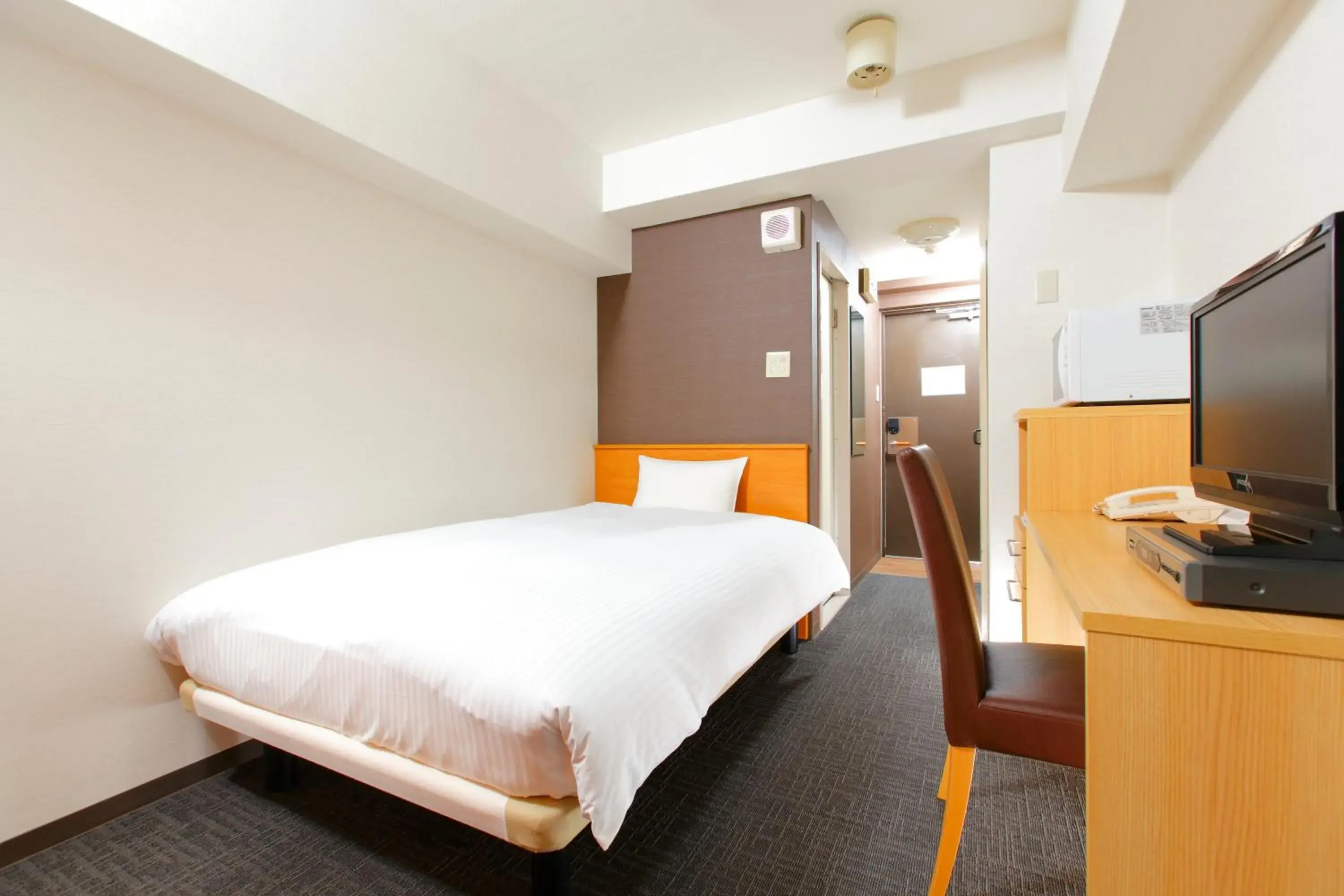 Single Room - House Keeping is Optional with Additional Cost - Smoking in FLEXSTAY INN Shirogane Single Room - House Keeping is Optional with Additional Cost - Smoking in FLEXSTAY INN Shirogane