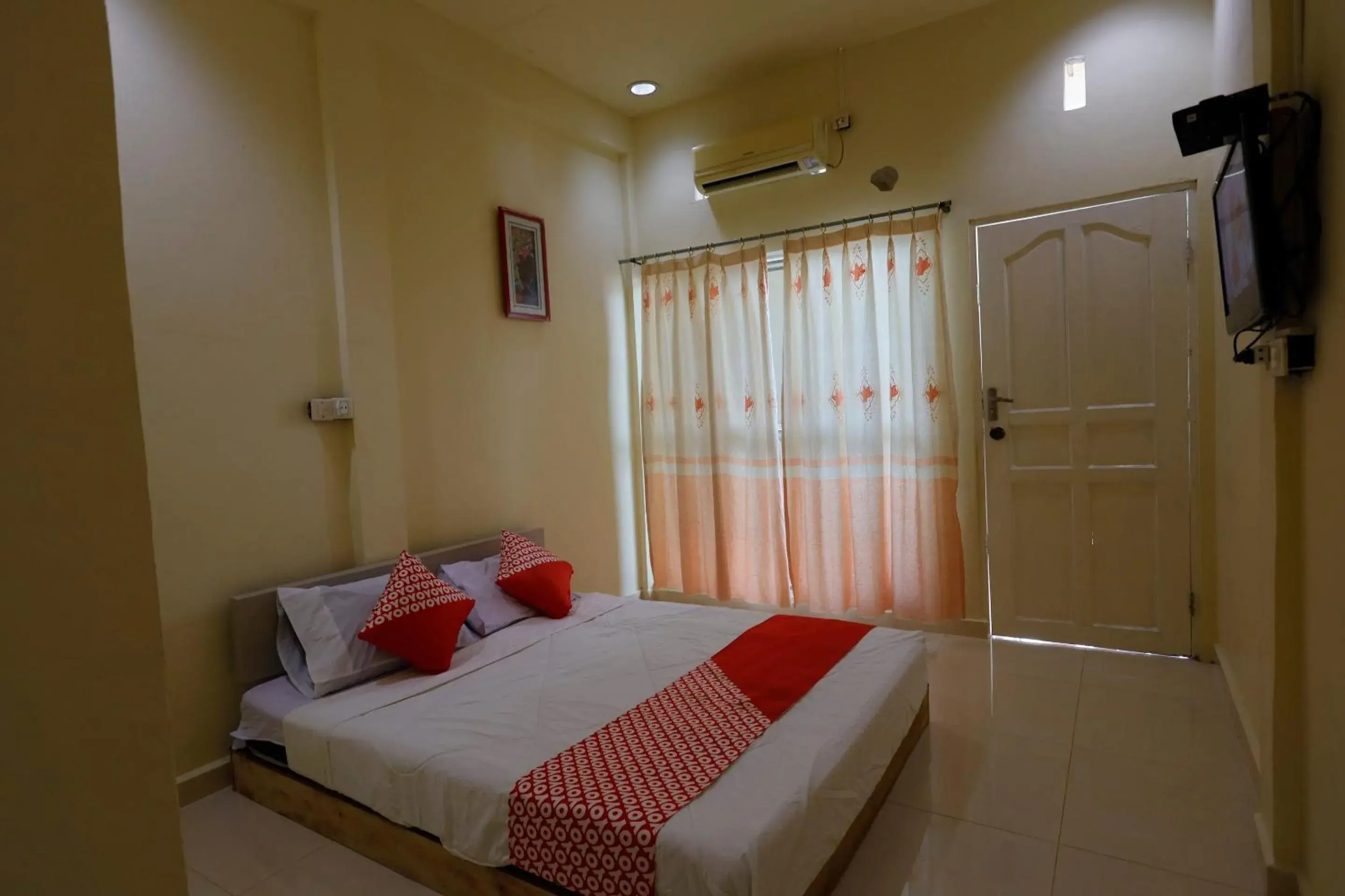 Hotel O Backpaker Seraya Hotel O Backpaker Seraya