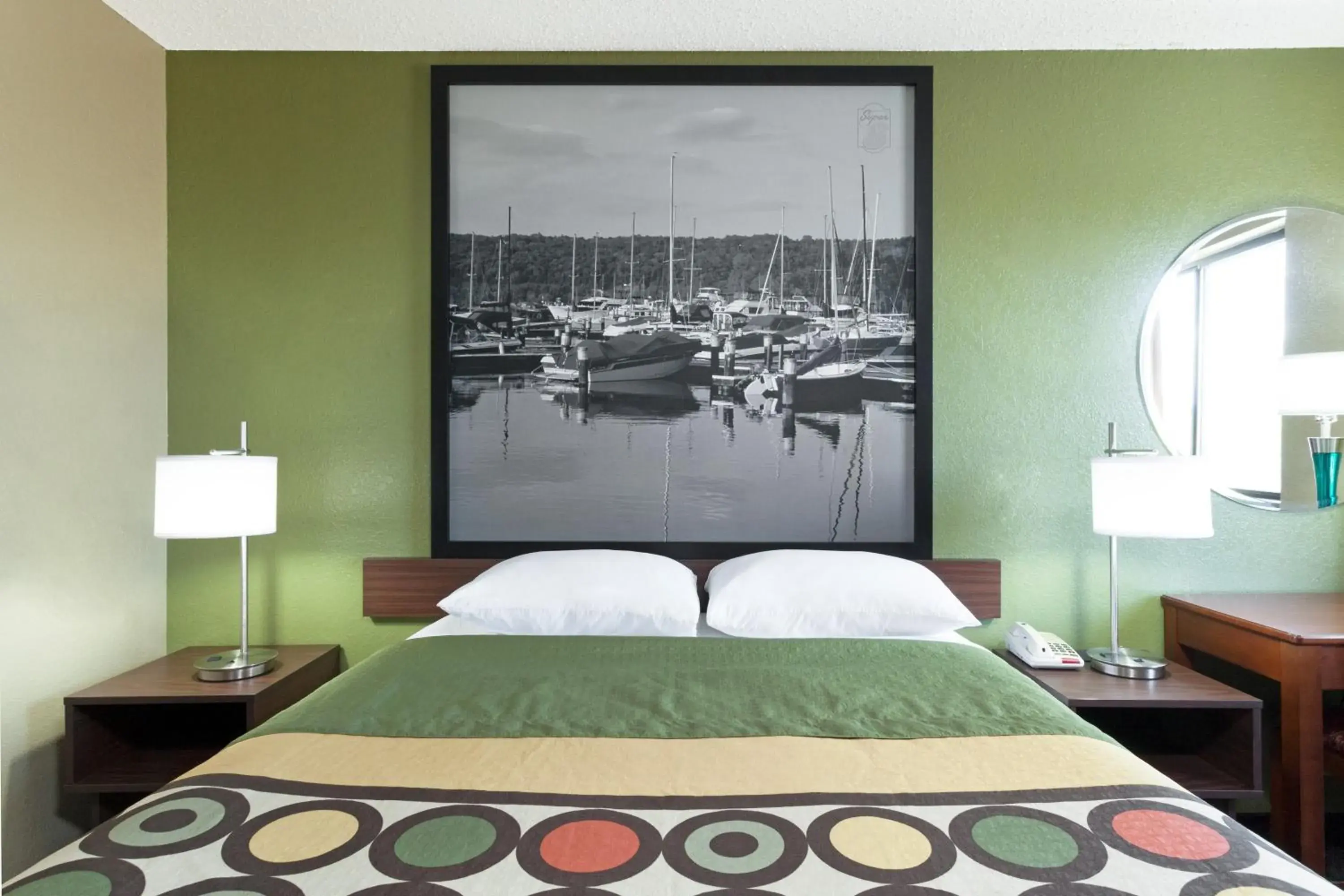 King Room - Non-Smoking in Super 8 by Wyndham Bath Hammondsport Area King Room - Non-Smoking in Super 8 by Wyndham Bath Hammondsport Area