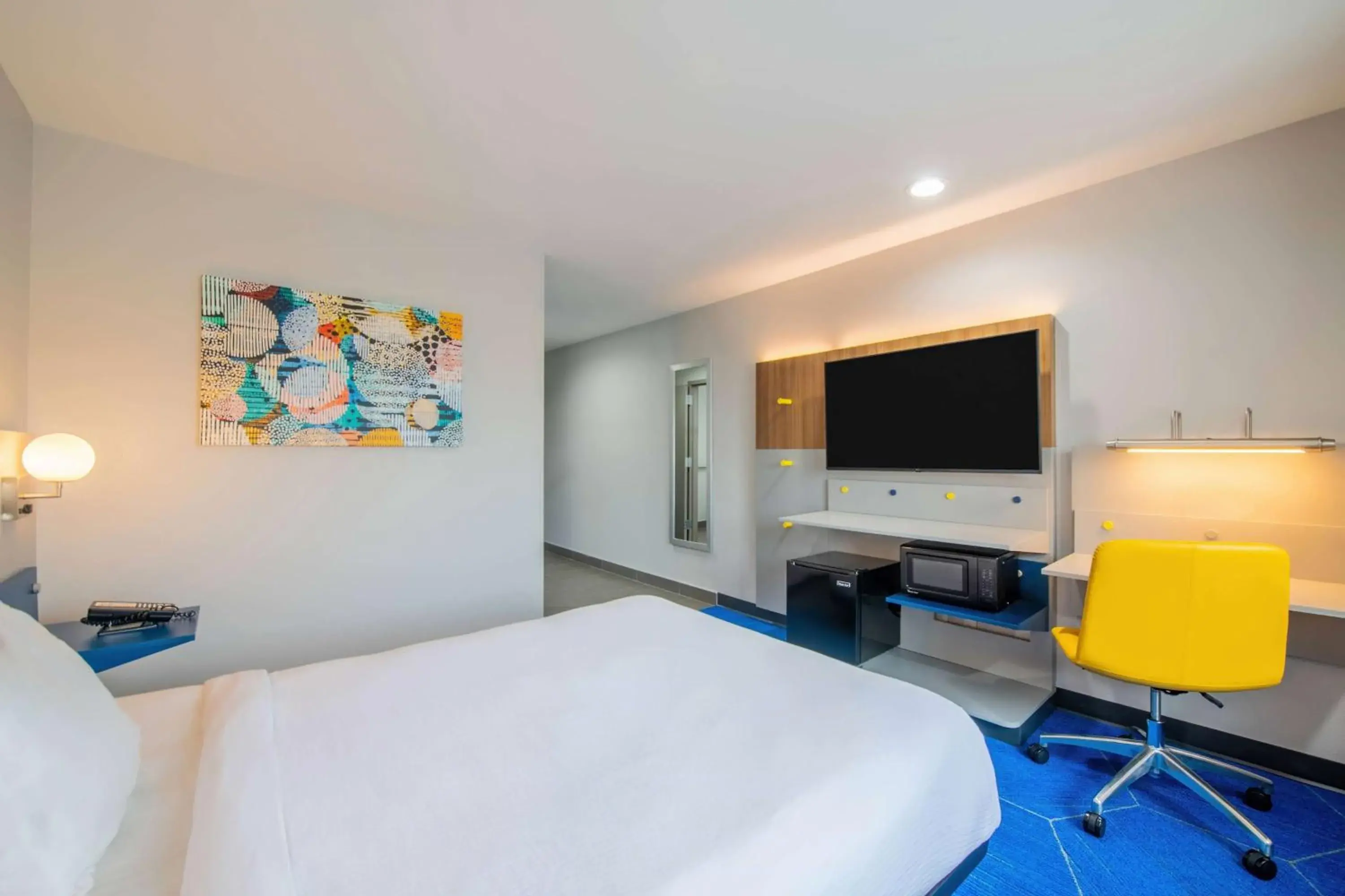 Queen Suite - Accessible/Non-Smoking in Microtel Inn and Suites by Wyndham Anderson SC Queen Suite - Accessible/Non-Smoking in Microtel Inn and Suites by Wyndham Anderson SC