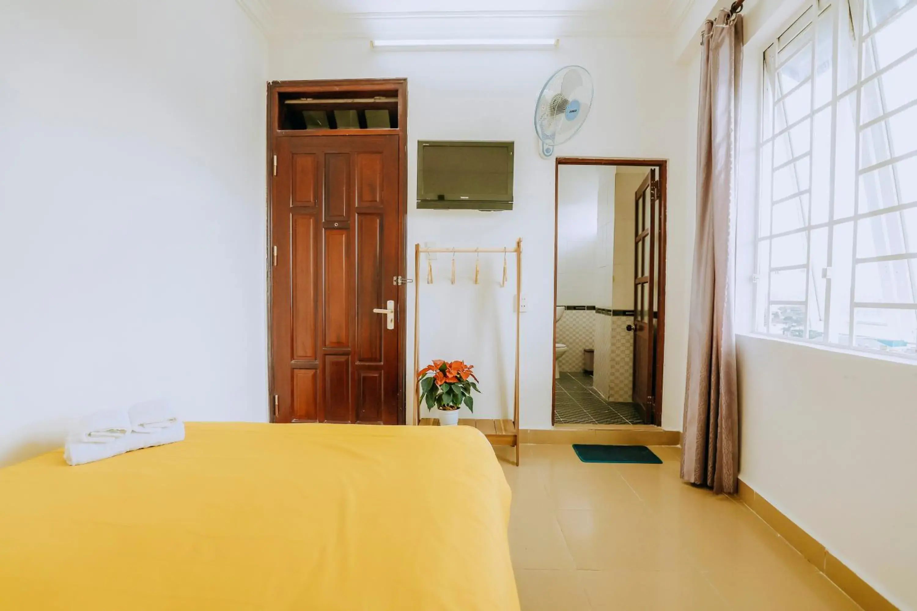 Economy Double Room - single occupancy in Pearl Wealth Dalat Hotel Economy Double Room - single occupancy in Pearl Wealth Dalat Hotel