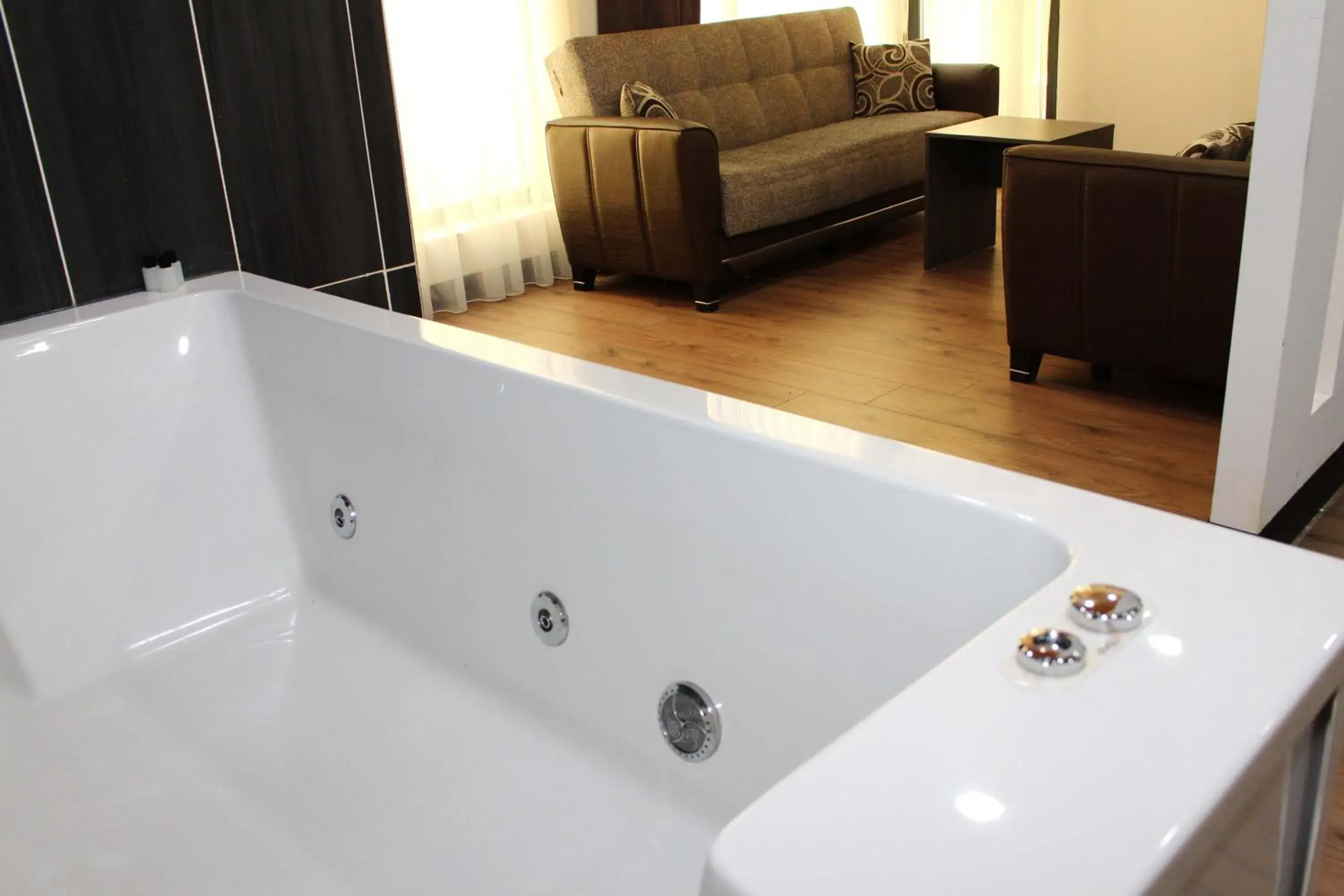 Double Room with Spa Bath in Avist Hotel Avcılar Double Room with Spa Bath in Avist Hotel Avcılar