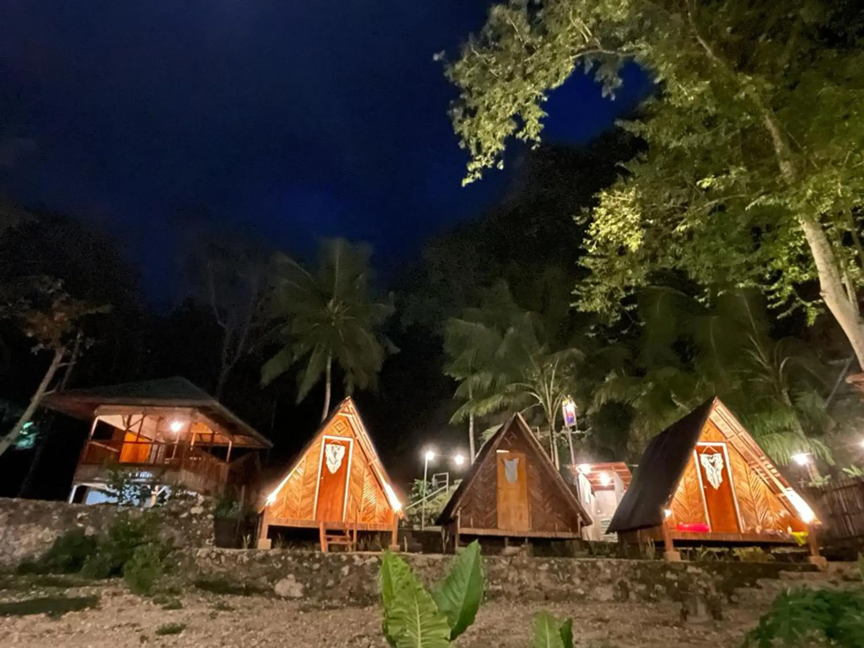 Twin Room with Shared Toilet in Hagdan Reef Dive Spot by HiveRooms Twin Room with Shared Toilet in Hagdan Reef Dive Spot by HiveRooms