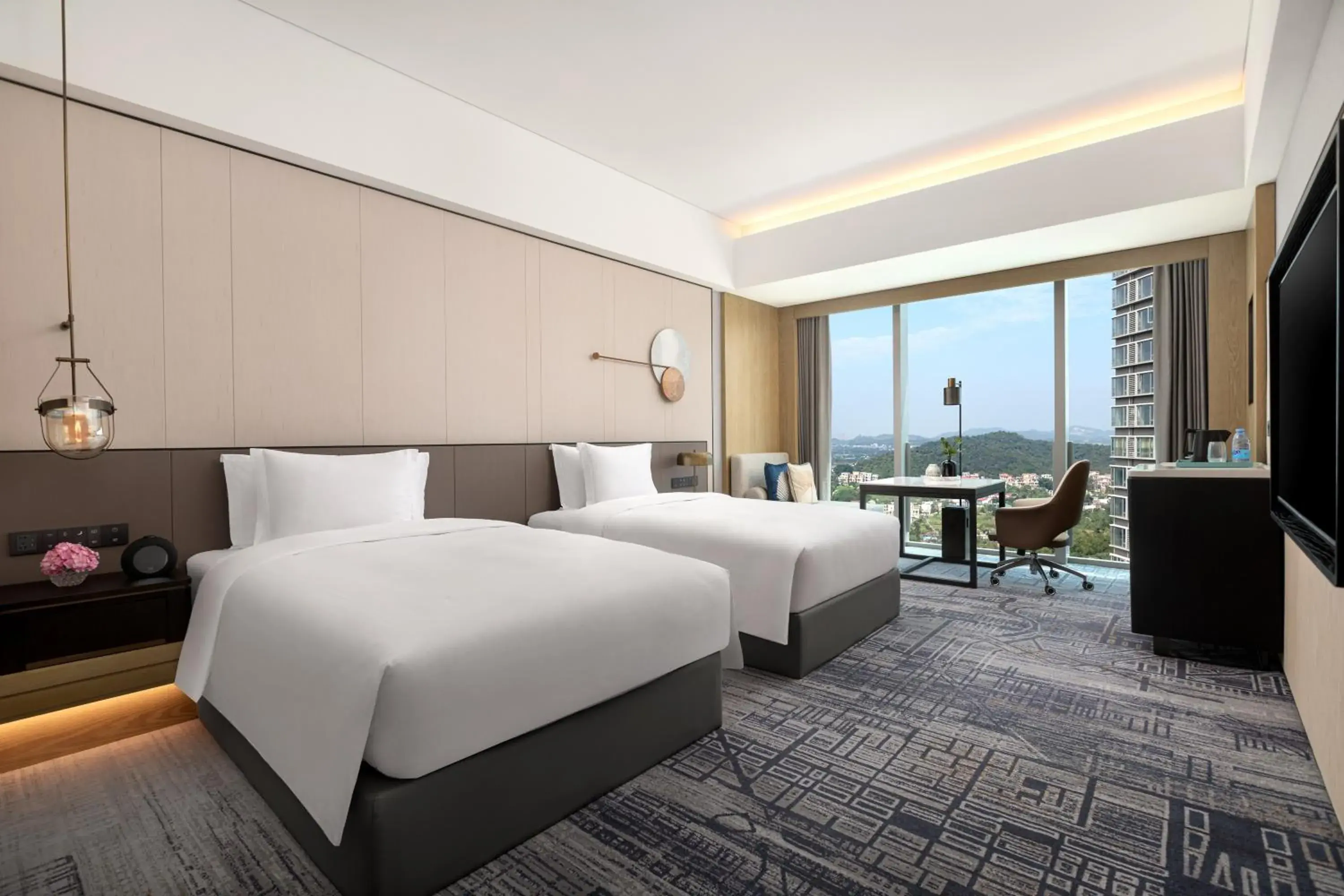Standard Room in Crowne Plaza Jiangmen Binjiang by IHG Standard Room in Crowne Plaza Jiangmen Binjiang by IHG