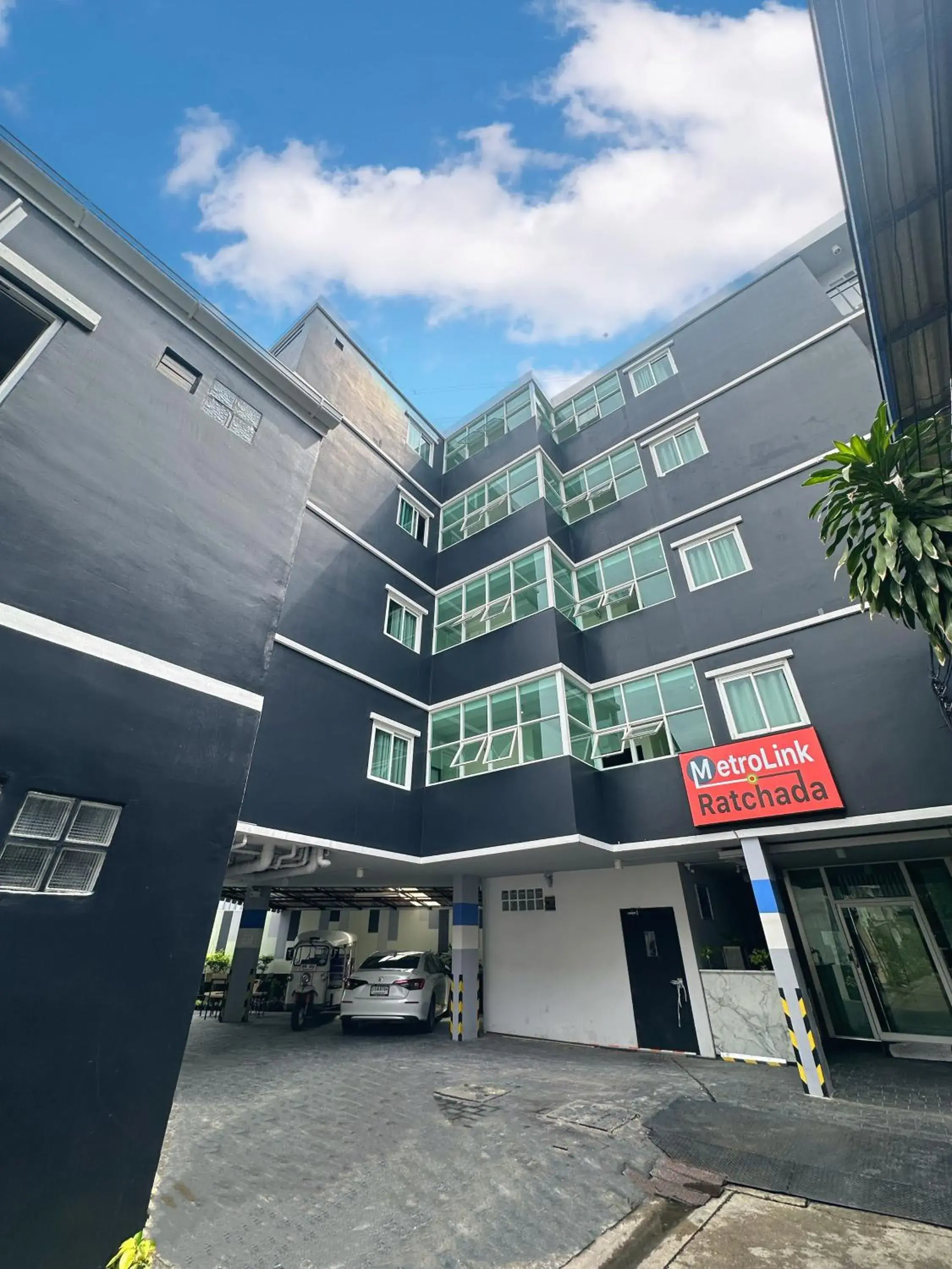Metro Link Ratchada Hotel Metro Link Ratchada Hotel