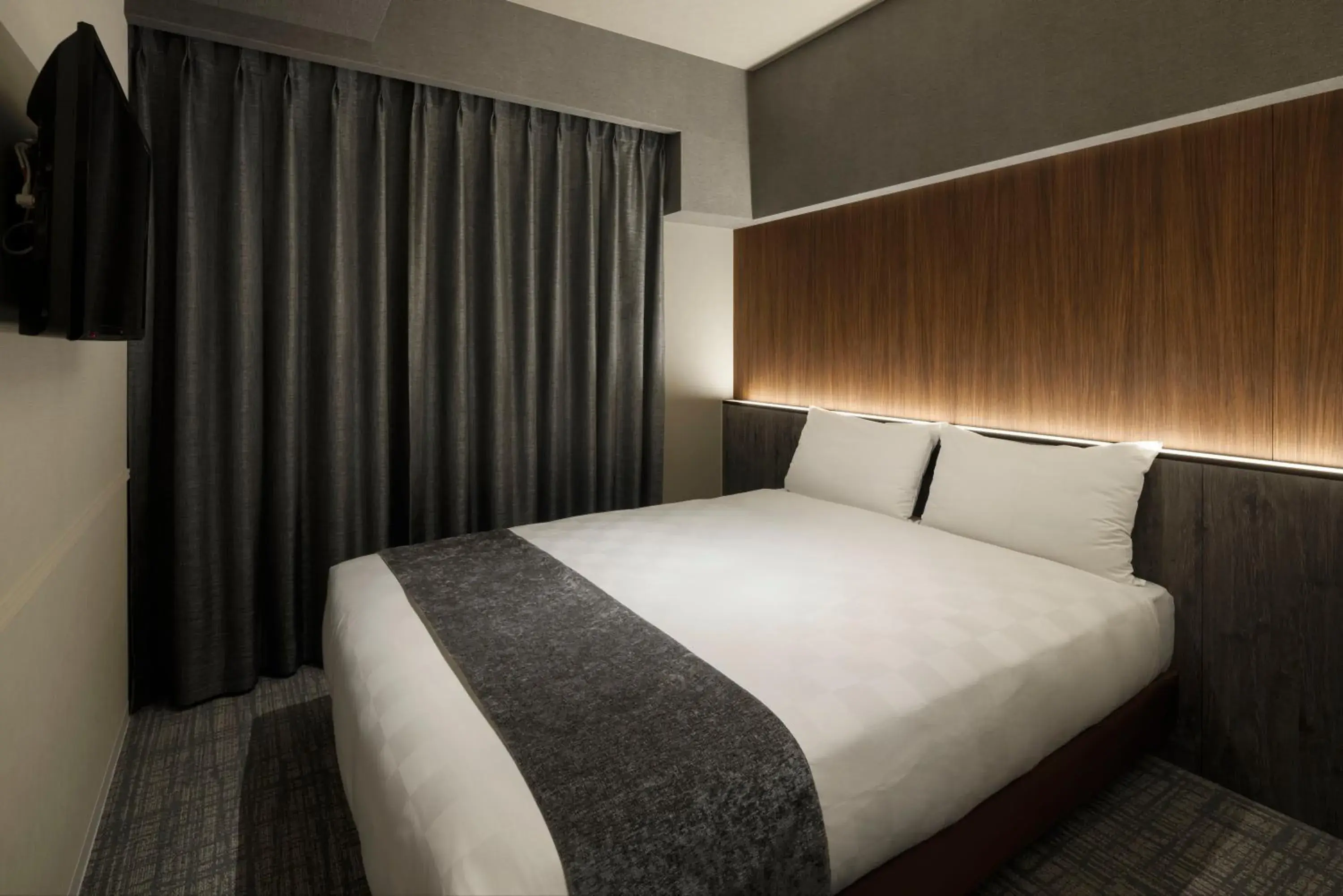 Double Room - High Floor in the b osaka-shinsekai Double Room - High Floor in the b osaka-shinsekai