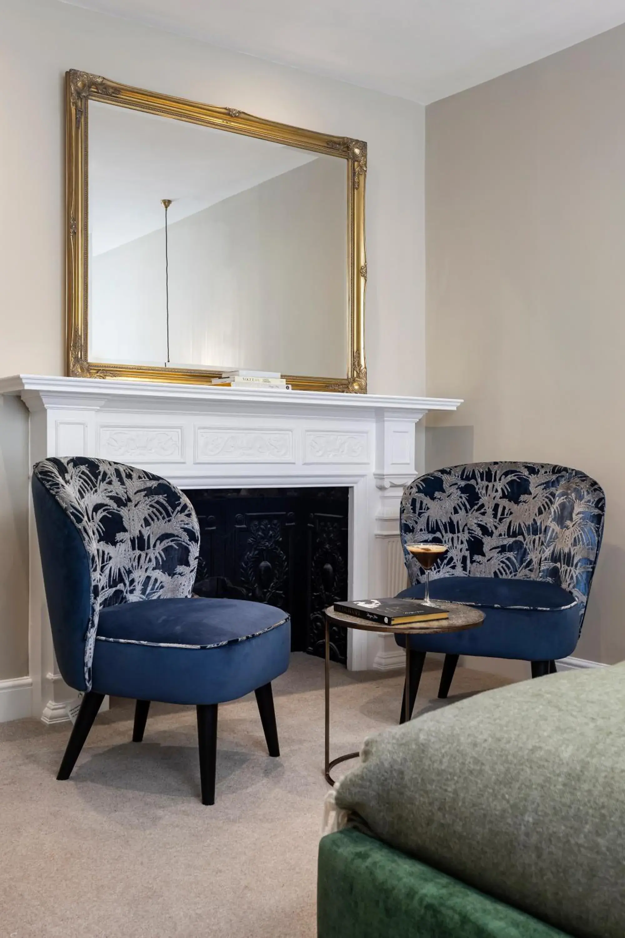 Executive Suite in The Queen's Inn Executive Suite in The Queen's Inn