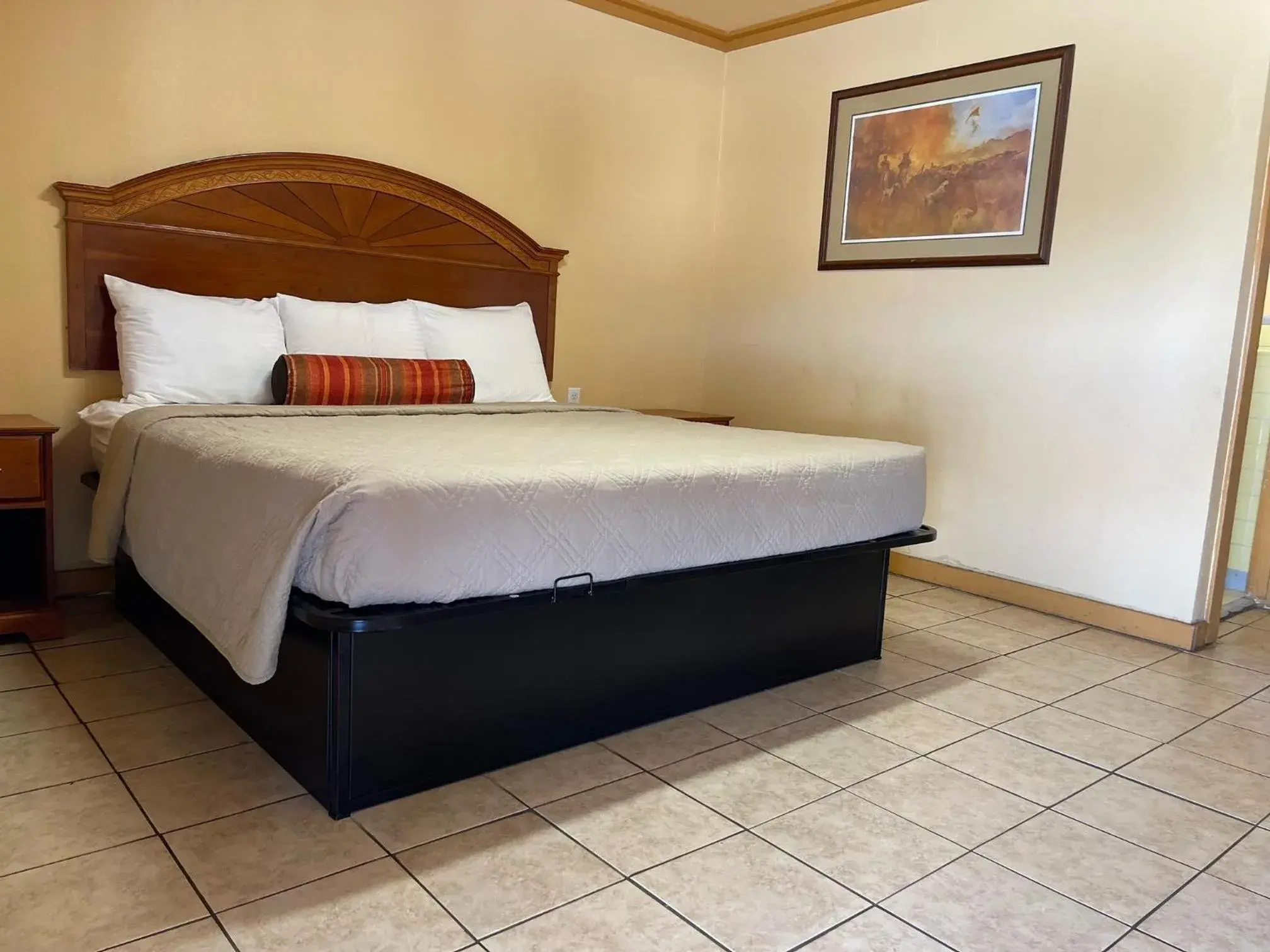 Single Room in Budget Inn Single Room in Budget Inn