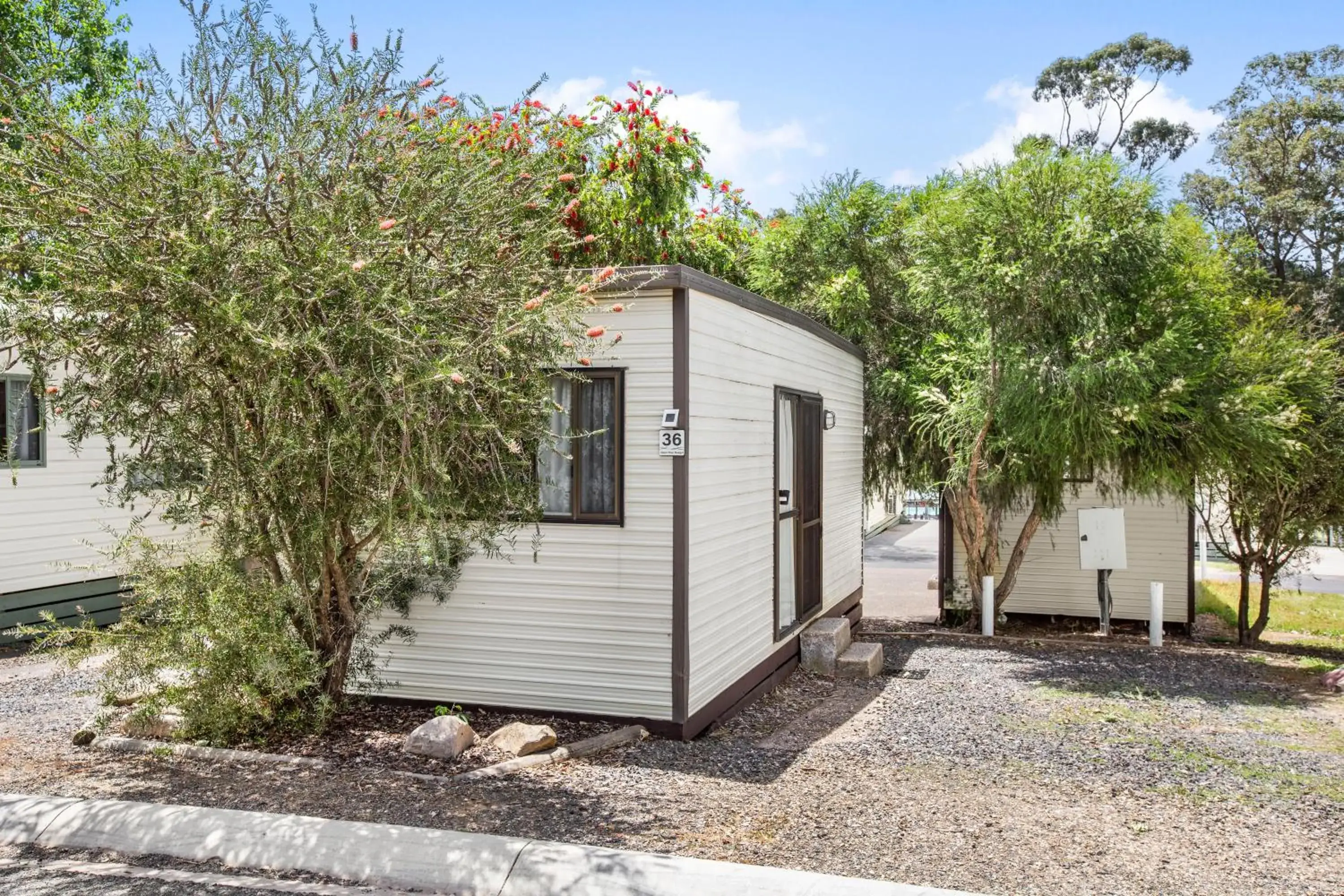 Budget Cabin in Breeze Holiday Parks - Halls Gap Budget Cabin in Breeze Holiday Parks - Halls Gap