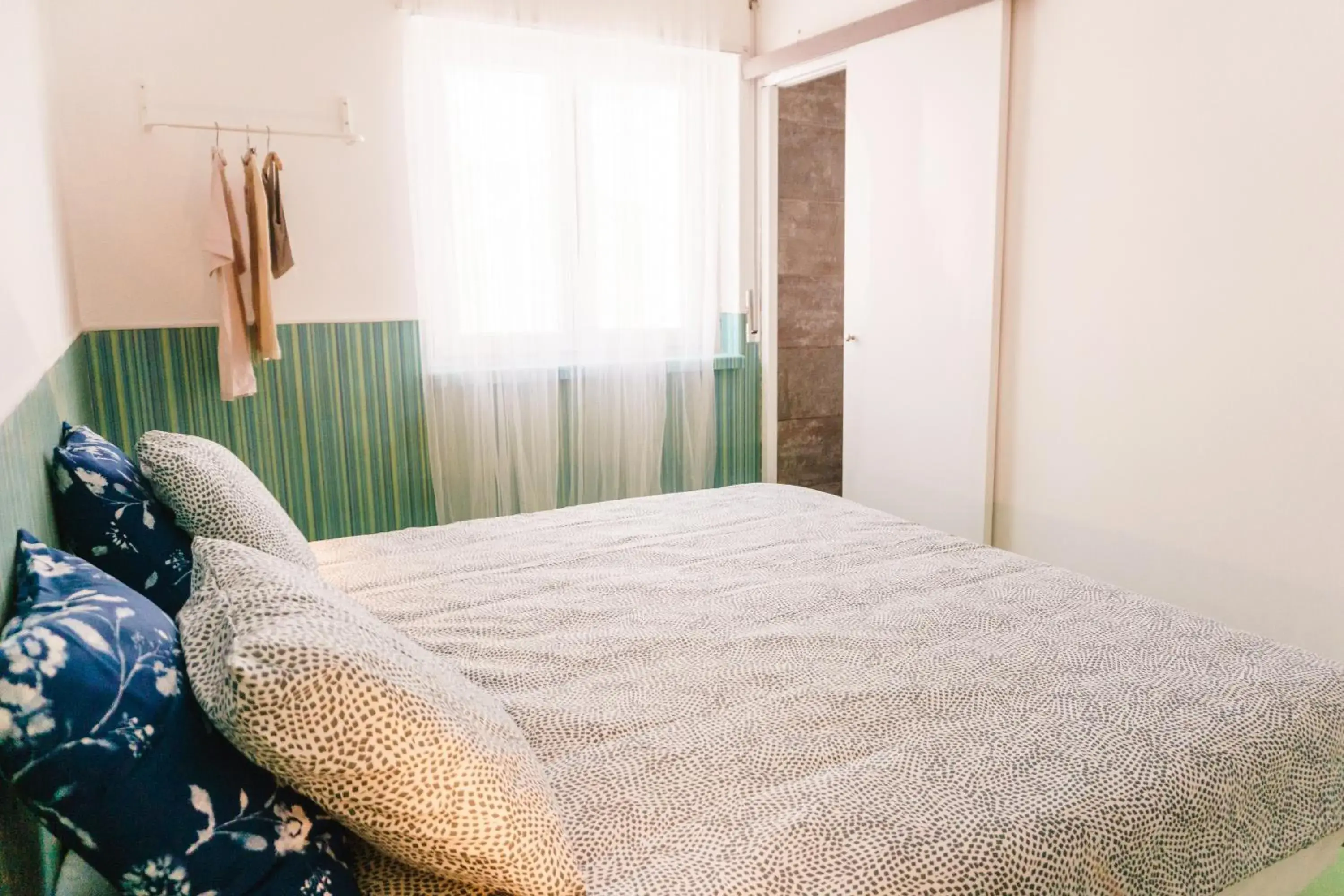 Double Room in Hospedium Hostel República Surf House Double Room in Hospedium Hostel República Surf House