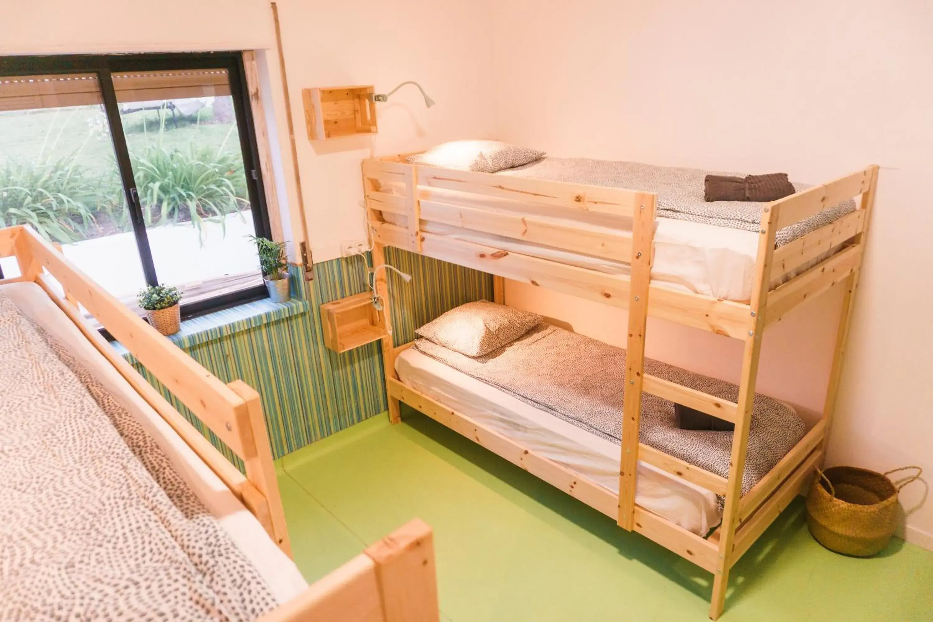 Bed in mixed quadruple room with shared bathroom in Hospedium Hostel República Surf House Bed in mixed quadruple room with shared bathroom in Hospedium Hostel República Surf House