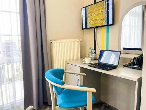 Deluxe Double Room in Hotel Jabłoński Deluxe Double Room in Hotel Jabłoński