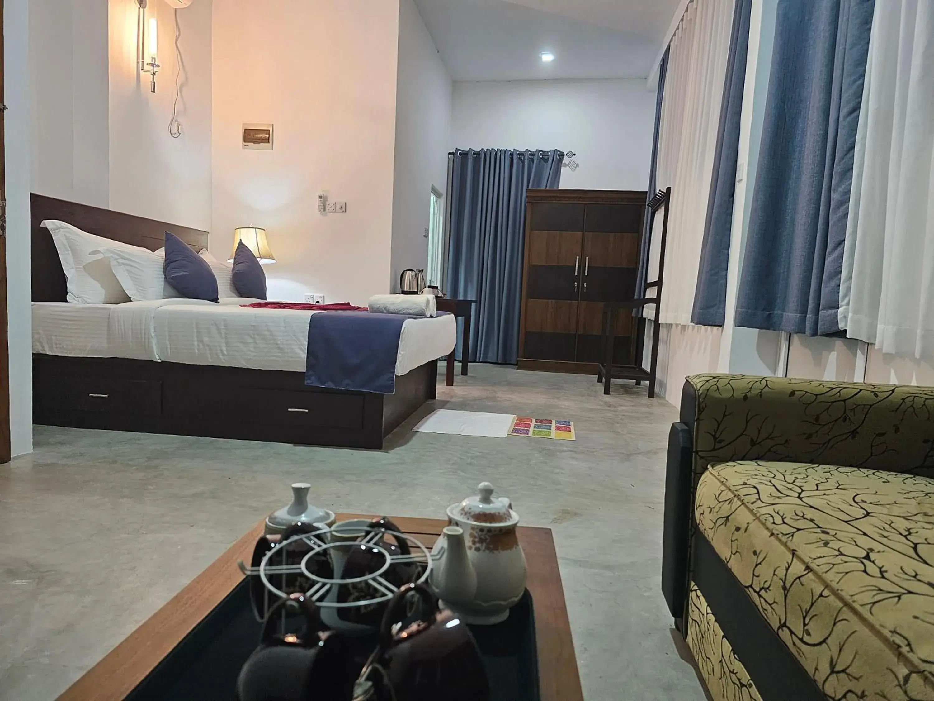 Family Room with Mountain View in Ellakanda Nature Villa Family Room with Mountain View in Ellakanda Nature Villa