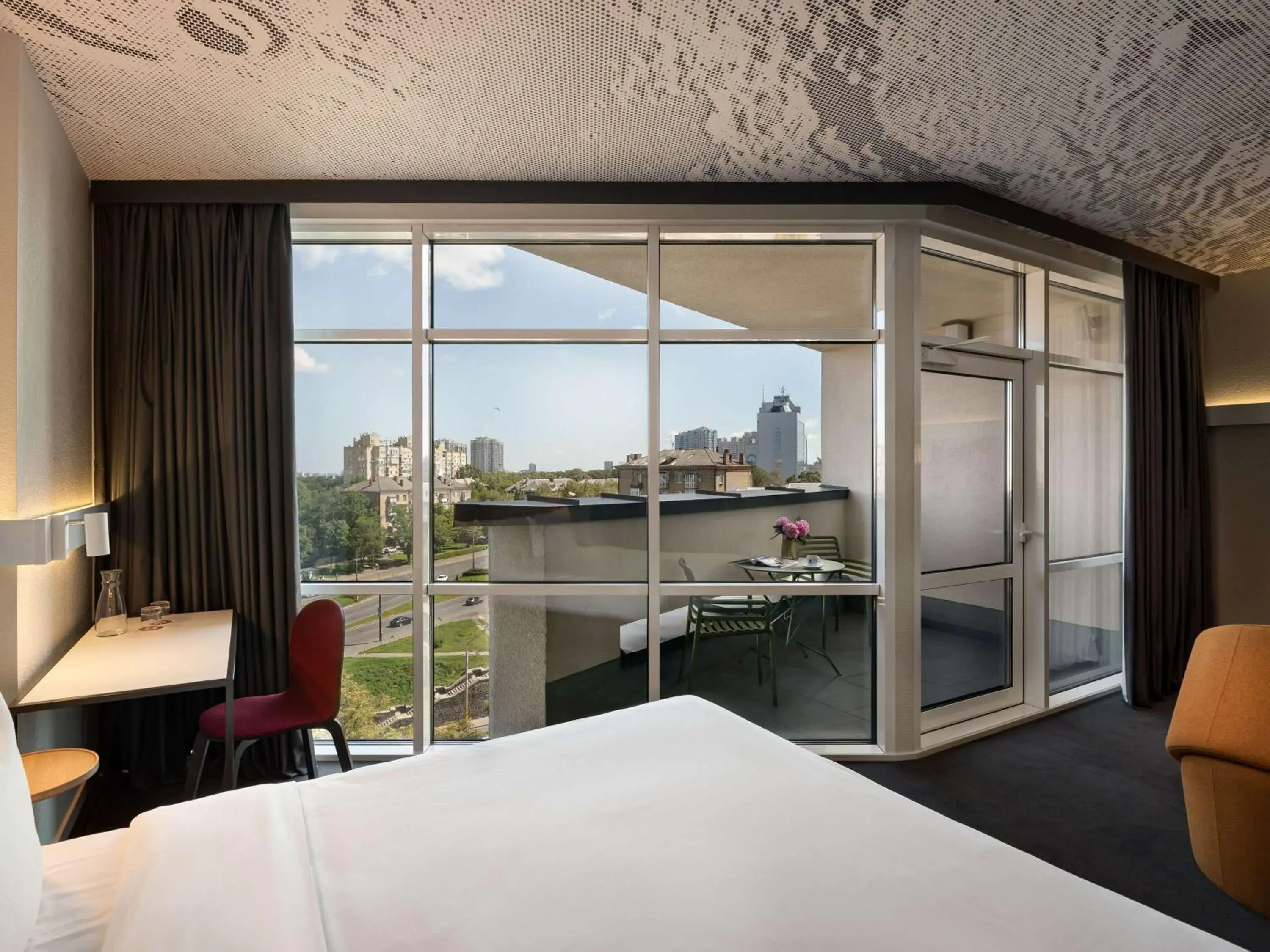 Family Room with Balcony in ibis Kyiv Beresteiska Family Room with Balcony in ibis Kyiv Beresteiska