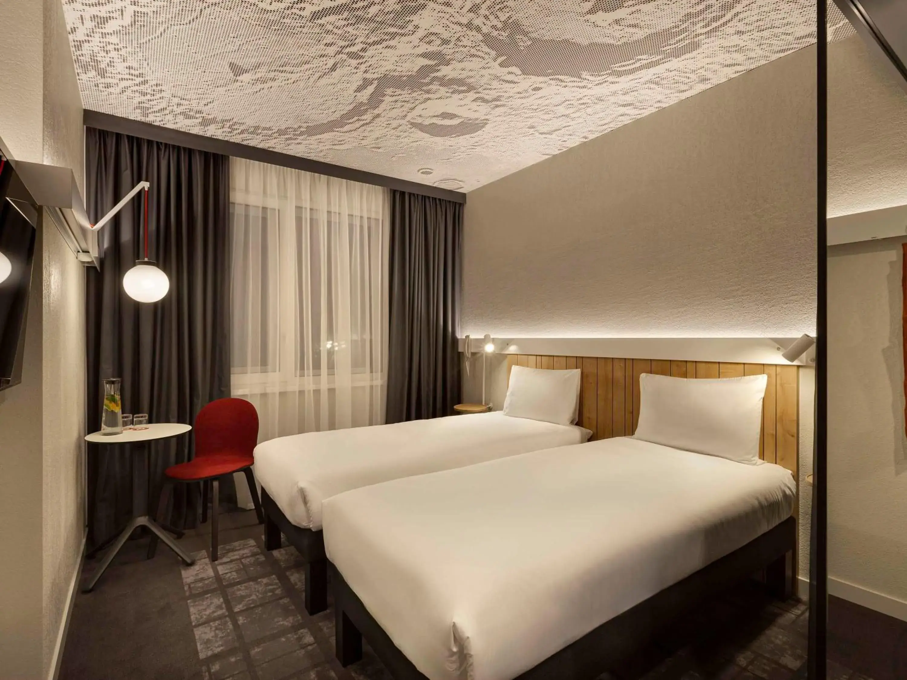 Standard Twin Room in ibis Kyiv Beresteiska Standard Twin Room in ibis Kyiv Beresteiska