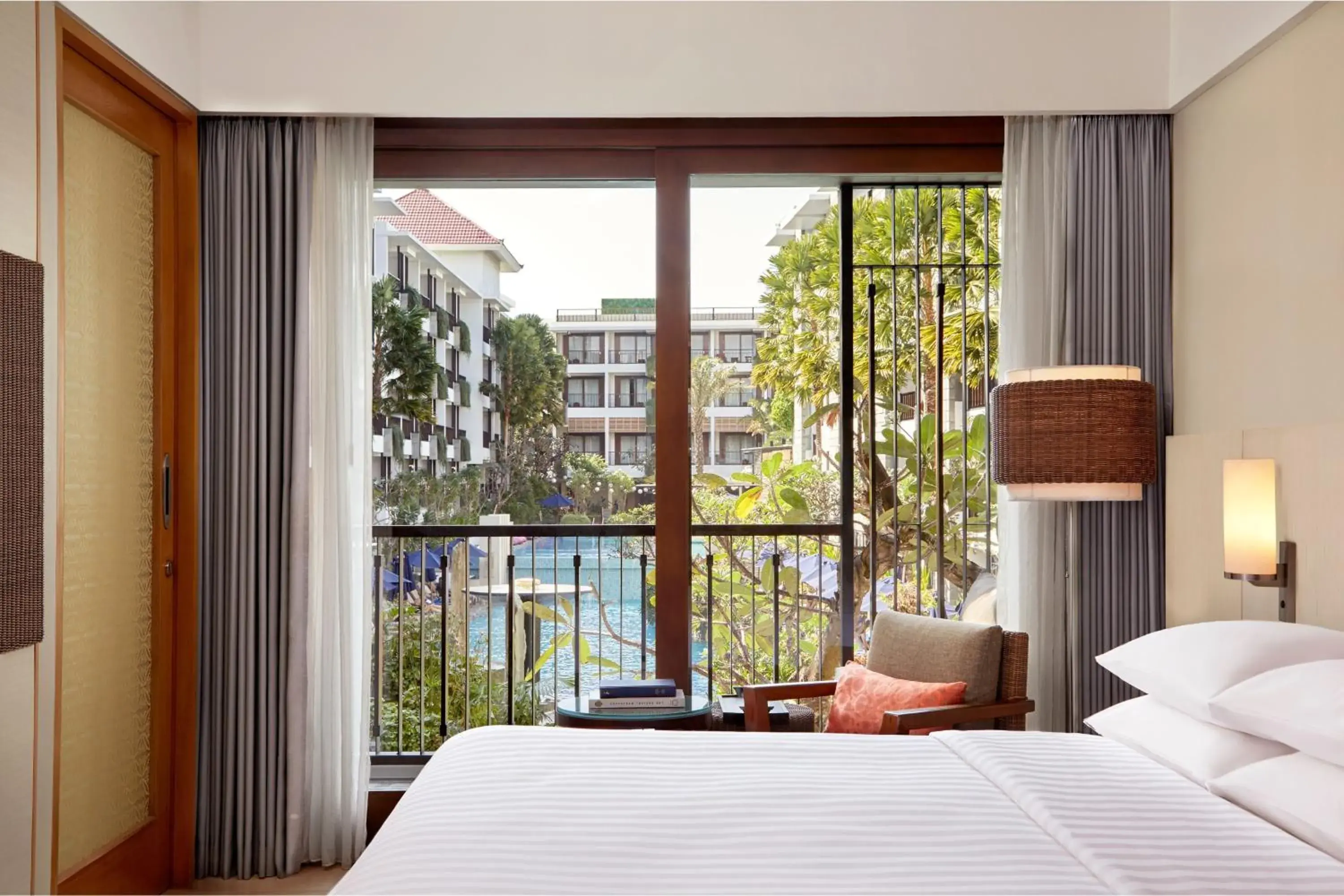 Deluxe King Room with Pool View in Courtyard by Marriott Bali Seminyak Resort Deluxe King Room with Pool View in Courtyard by Marriott Bali Seminyak Resort