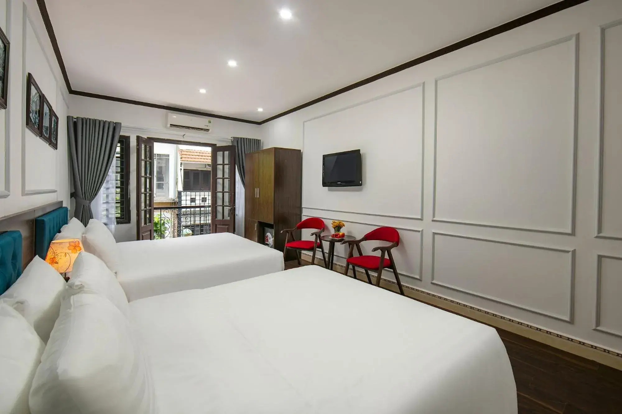 Family Suite with Balcony in Silk Hanoi Moment Hotel & Spa - Hanoi Old Quarter Family Suite with Balcony in Silk Hanoi Moment Hotel & Spa - Hanoi Old Quarter