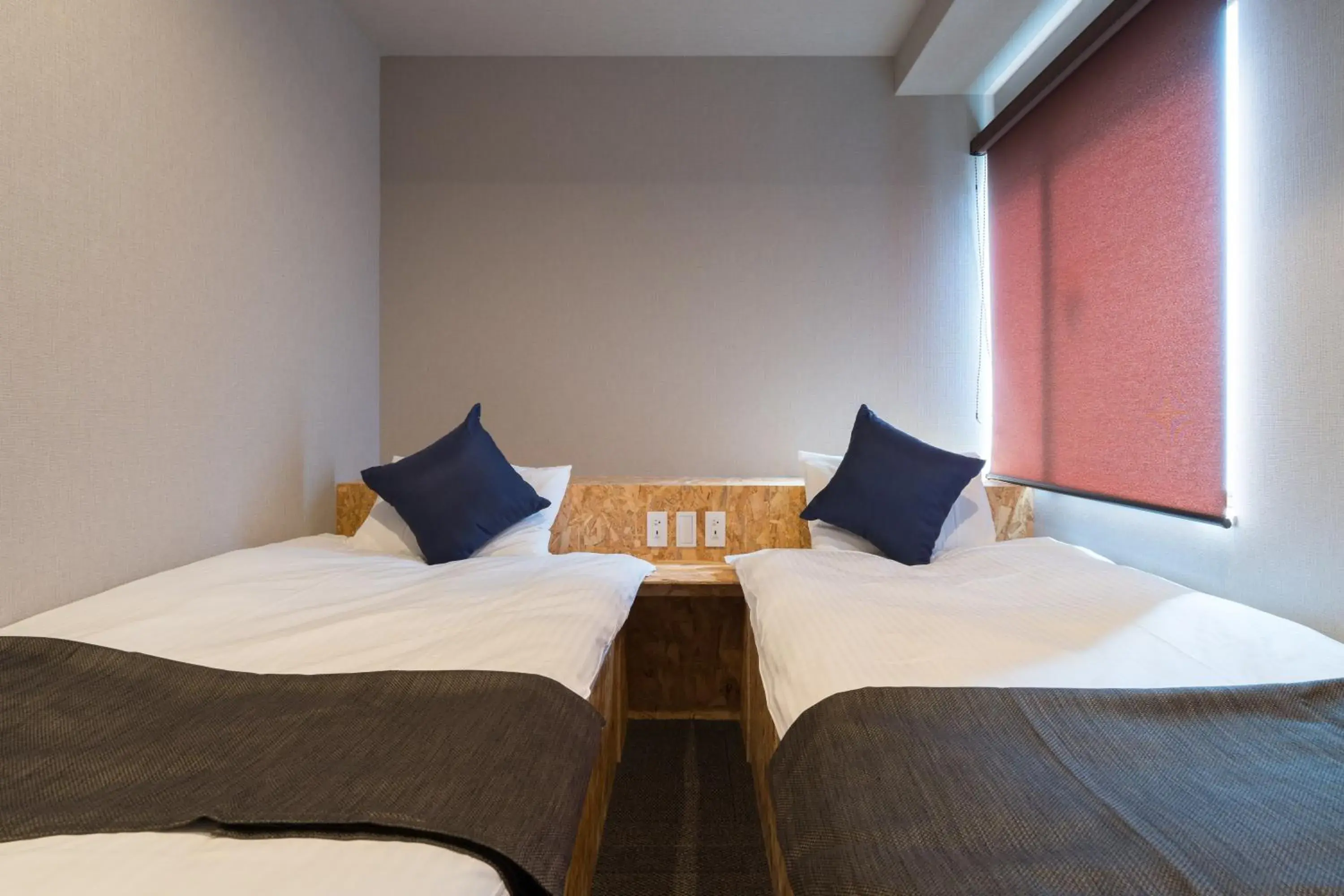 Standard Twin Room with Shared Bathroom in 3U NAMBA MINAMI - DOYANEN HOTELs Standard Twin Room with Shared Bathroom in 3U NAMBA MINAMI - DOYANEN HOTELs