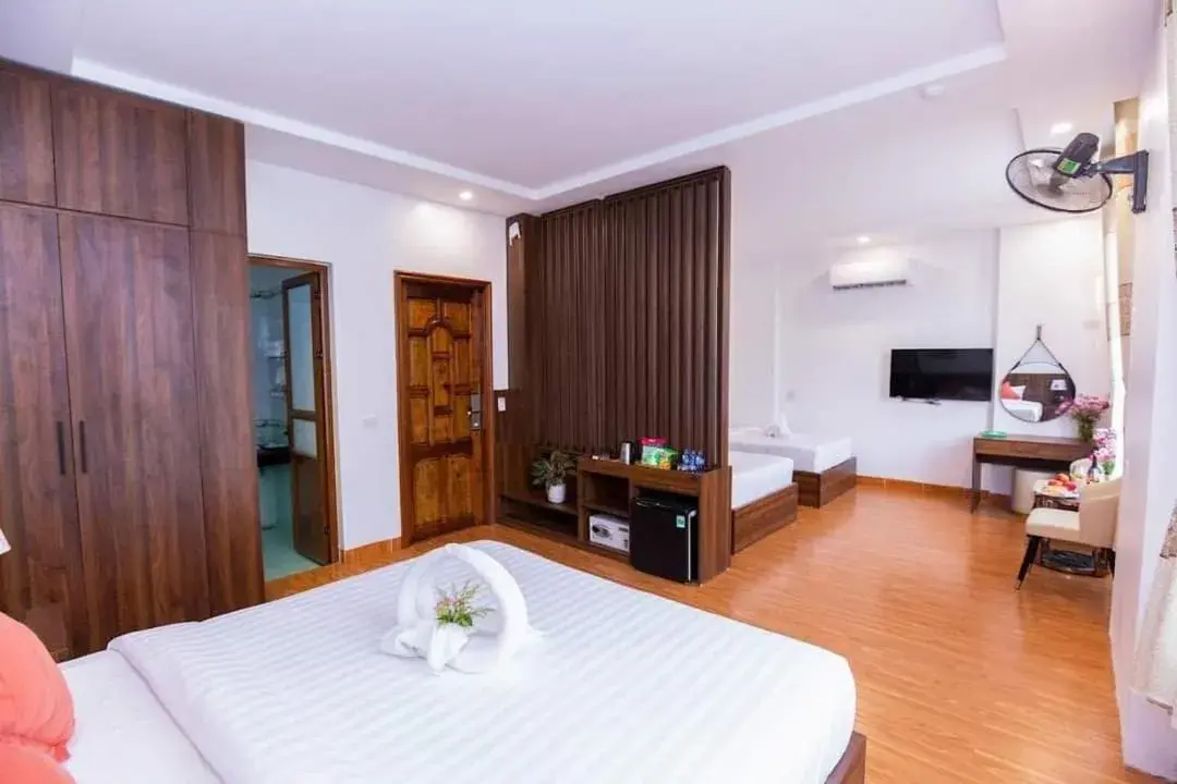 Deluxe Family Room in Yen Nhi Hotel Ninh Binh Deluxe Family Room in Yen Nhi Hotel Ninh Binh