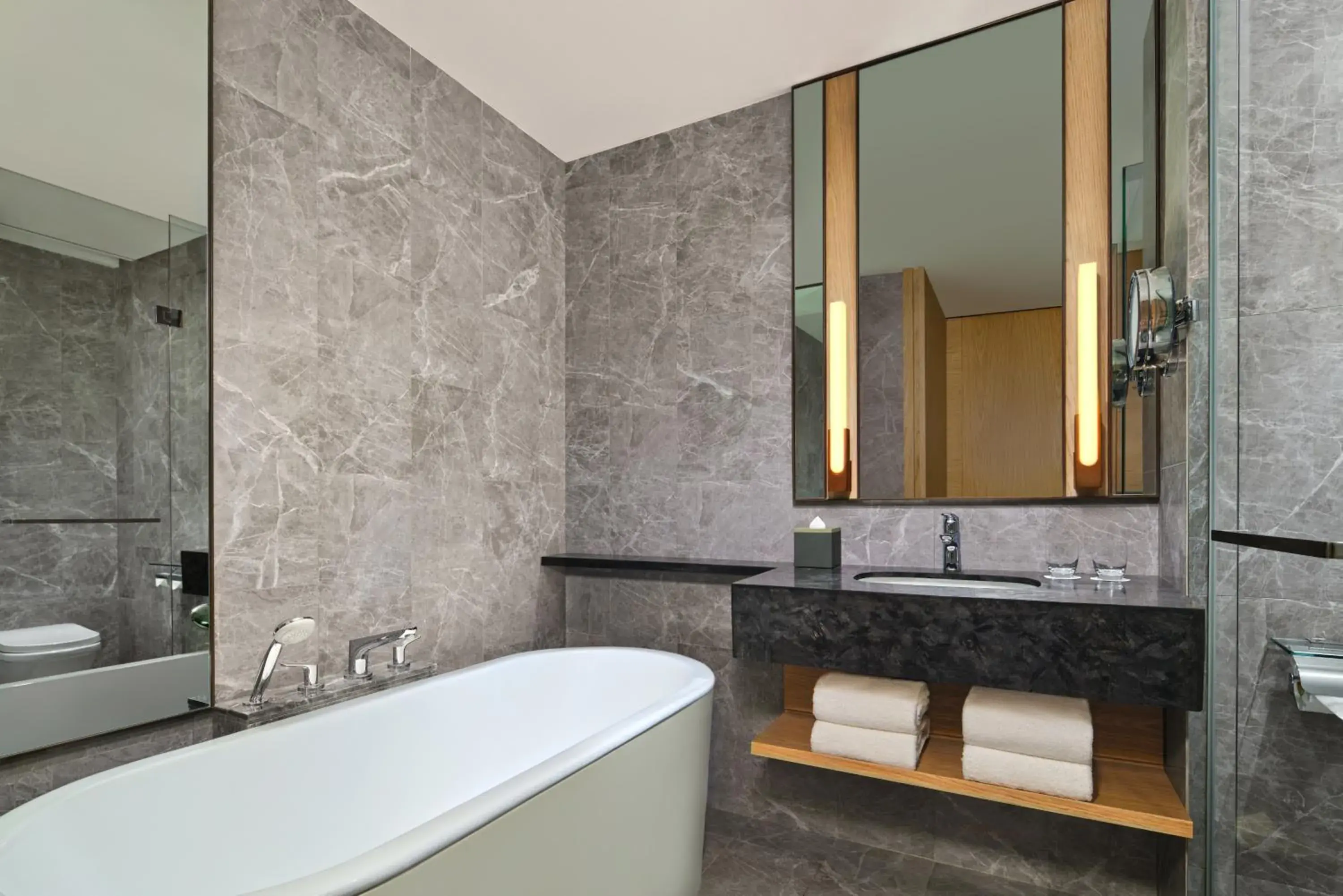 Deluxe Twin Room in Sheraton Kuching Hotel Deluxe Twin Room in Sheraton Kuching Hotel