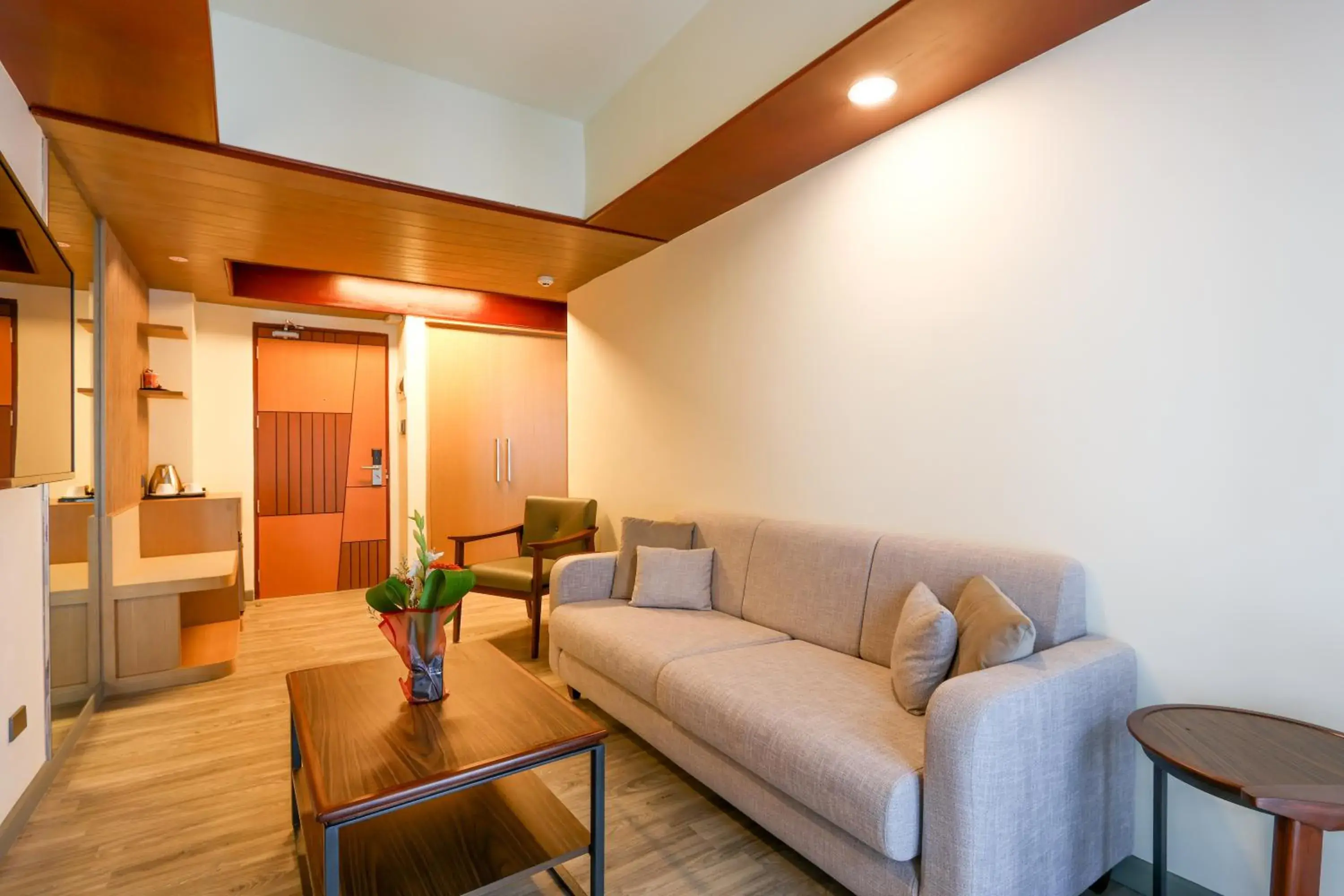 One-Bedroom Suite in Sotogrande Hotel Baguio One-Bedroom Suite in Sotogrande Hotel Baguio