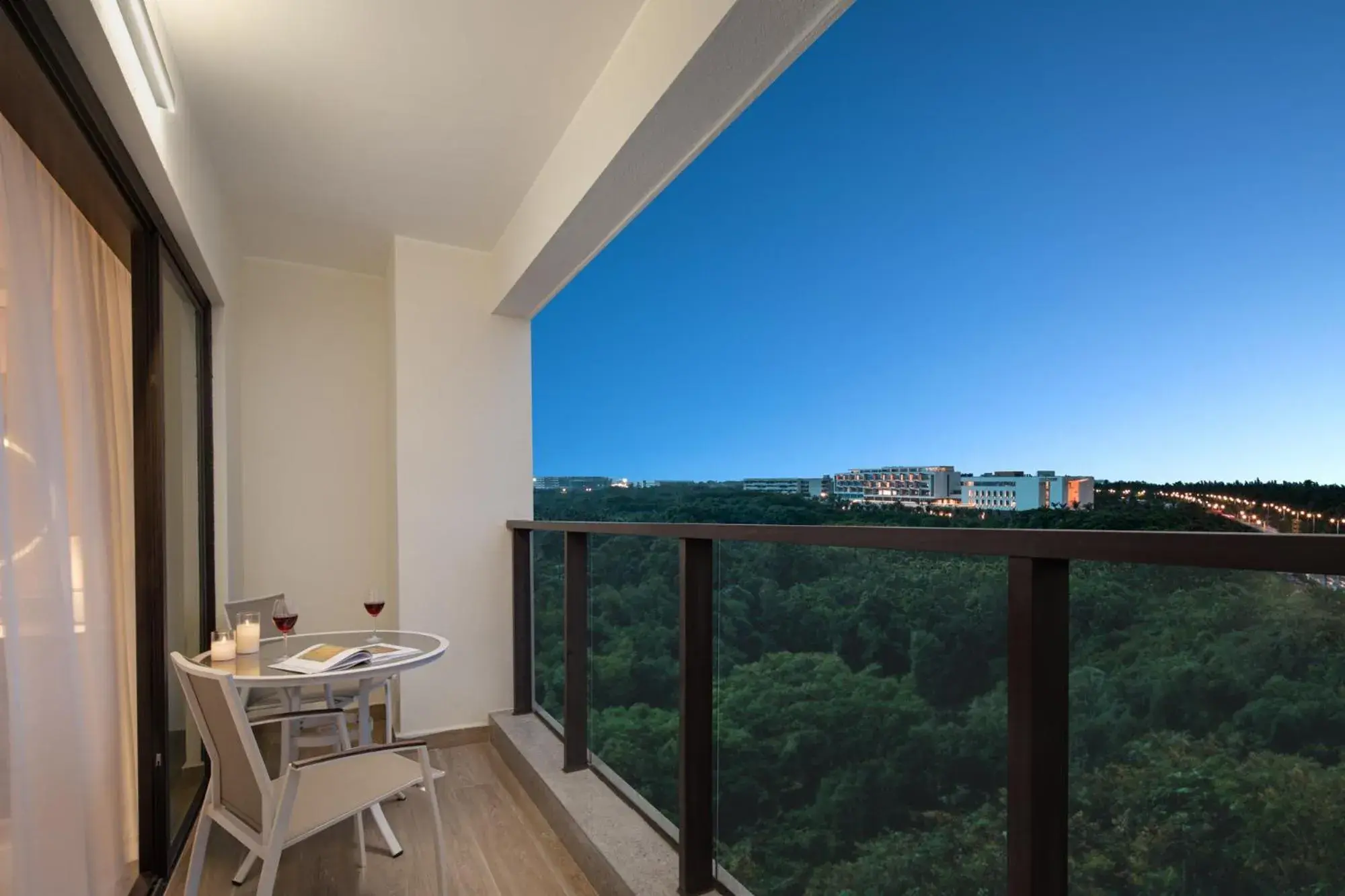 Studio Executive Twin in Citadines Hope City Boao Studio Executive Twin in Citadines Hope City Boao