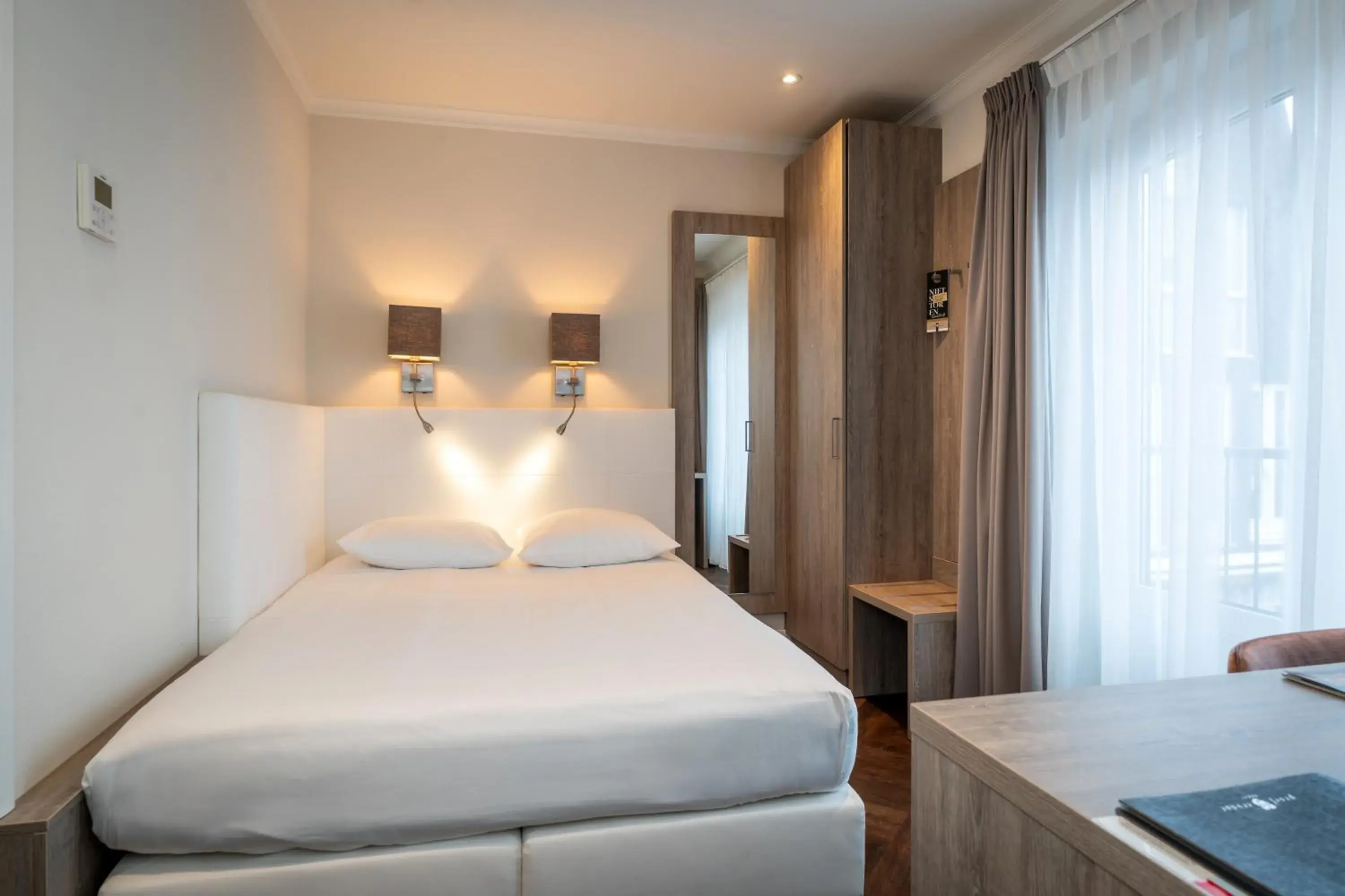 Single Room in Hotel De Lindeboom Single Room in Hotel De Lindeboom