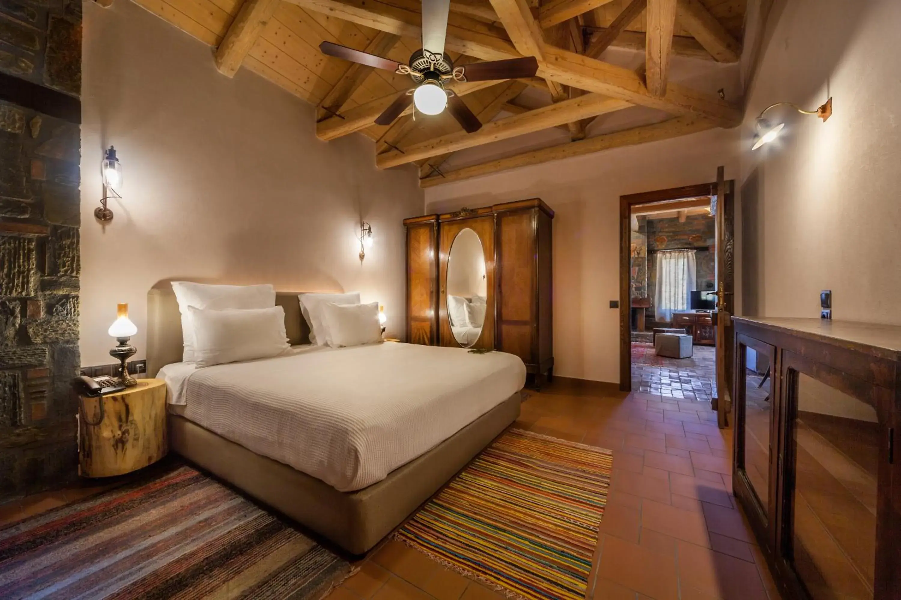 Superior Two-Bedroom Apartment in Montanema Handmade Village Superior Two-Bedroom Apartment in Montanema Handmade Village