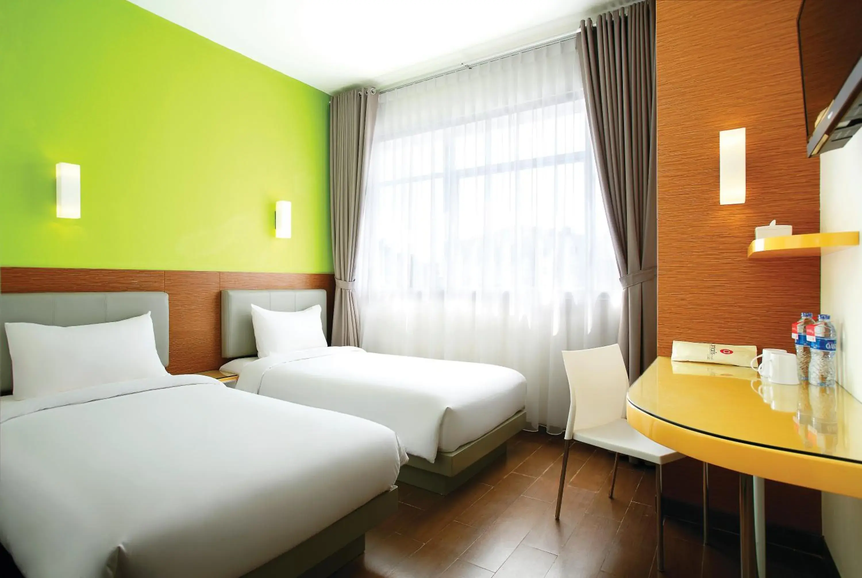 Smart Twin Room in Amaris Hotel Samarinda Smart Twin Room in Amaris Hotel Samarinda